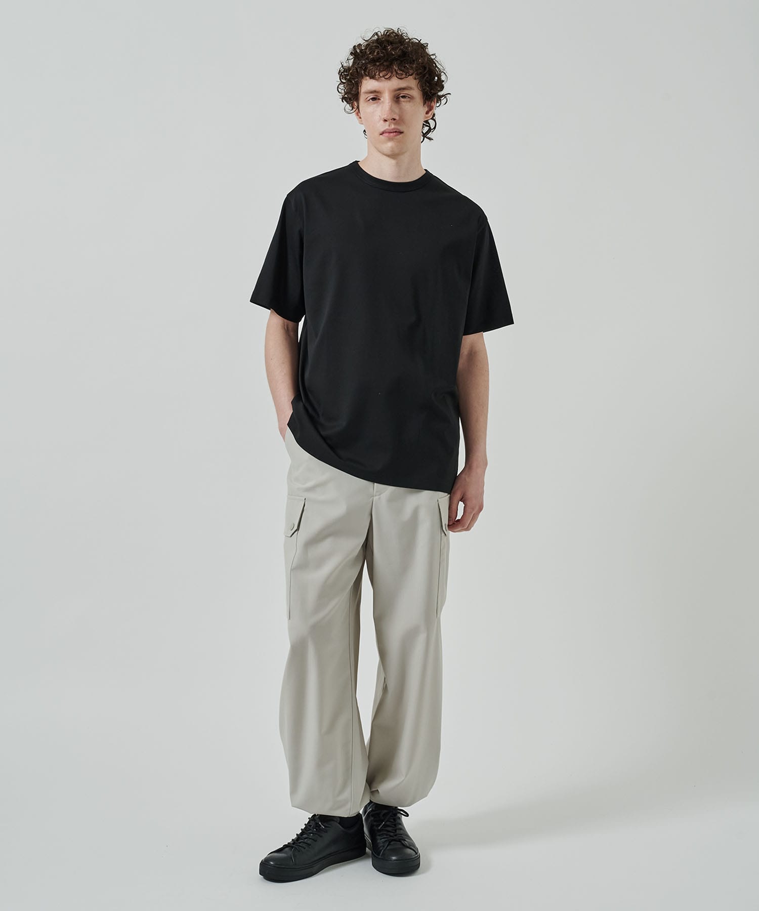 THE T-SHIRT THE RERACS