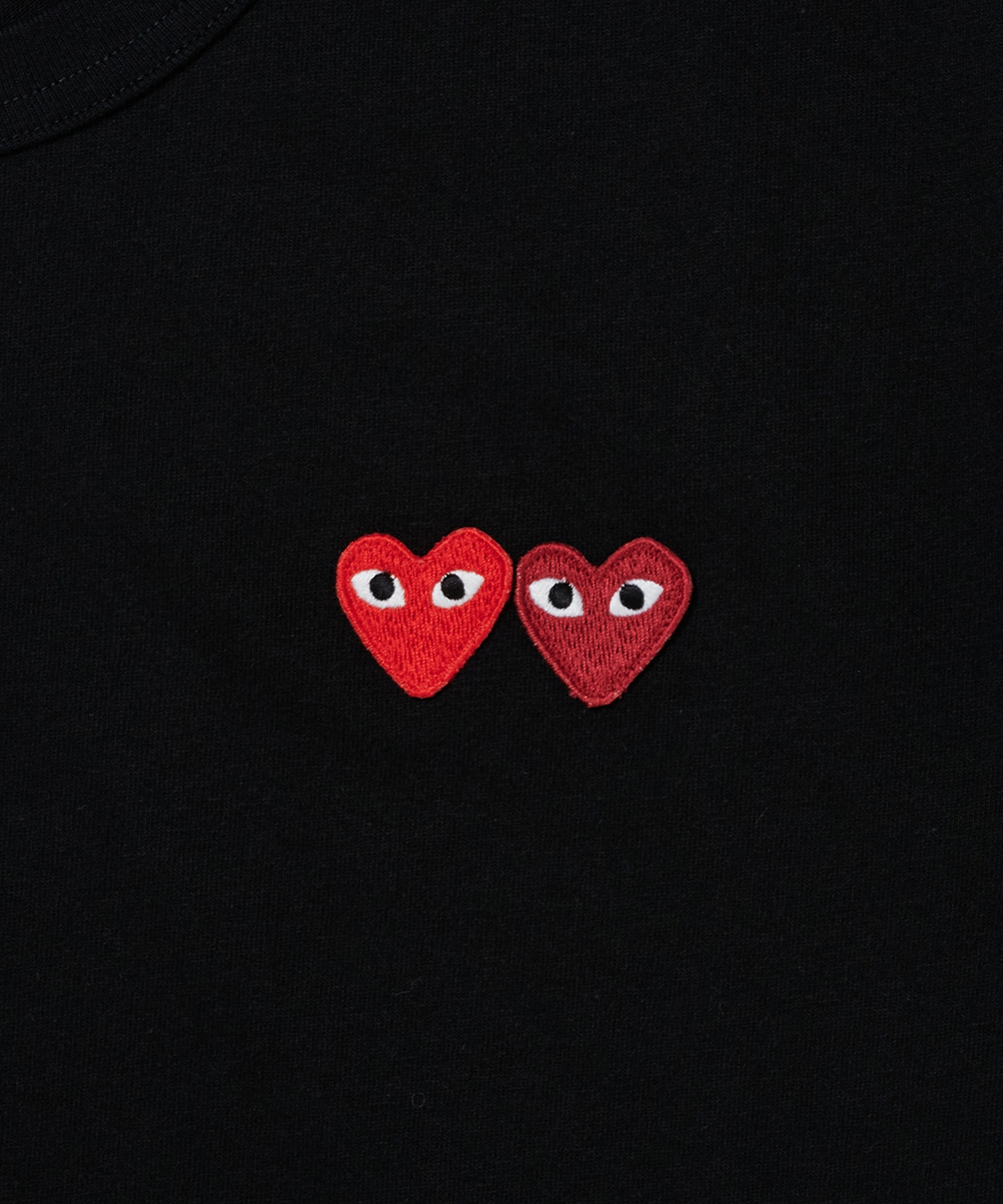 AX-T226-051 T-SHIRT DOUBLE BURGENDY EMBLEM S/S PLAY COMME des GARCONS