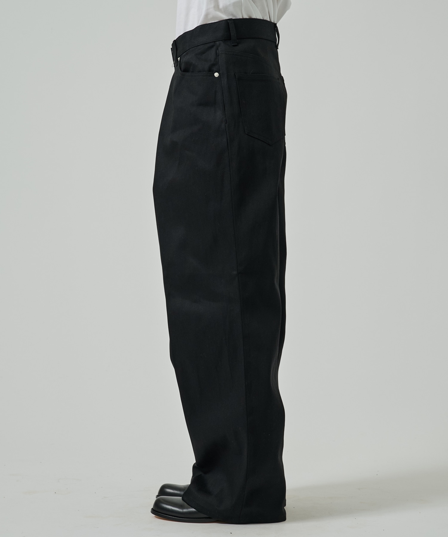 RIGID DENIM WIDE PANTS JOHN LAWRENCE SULLIVAN