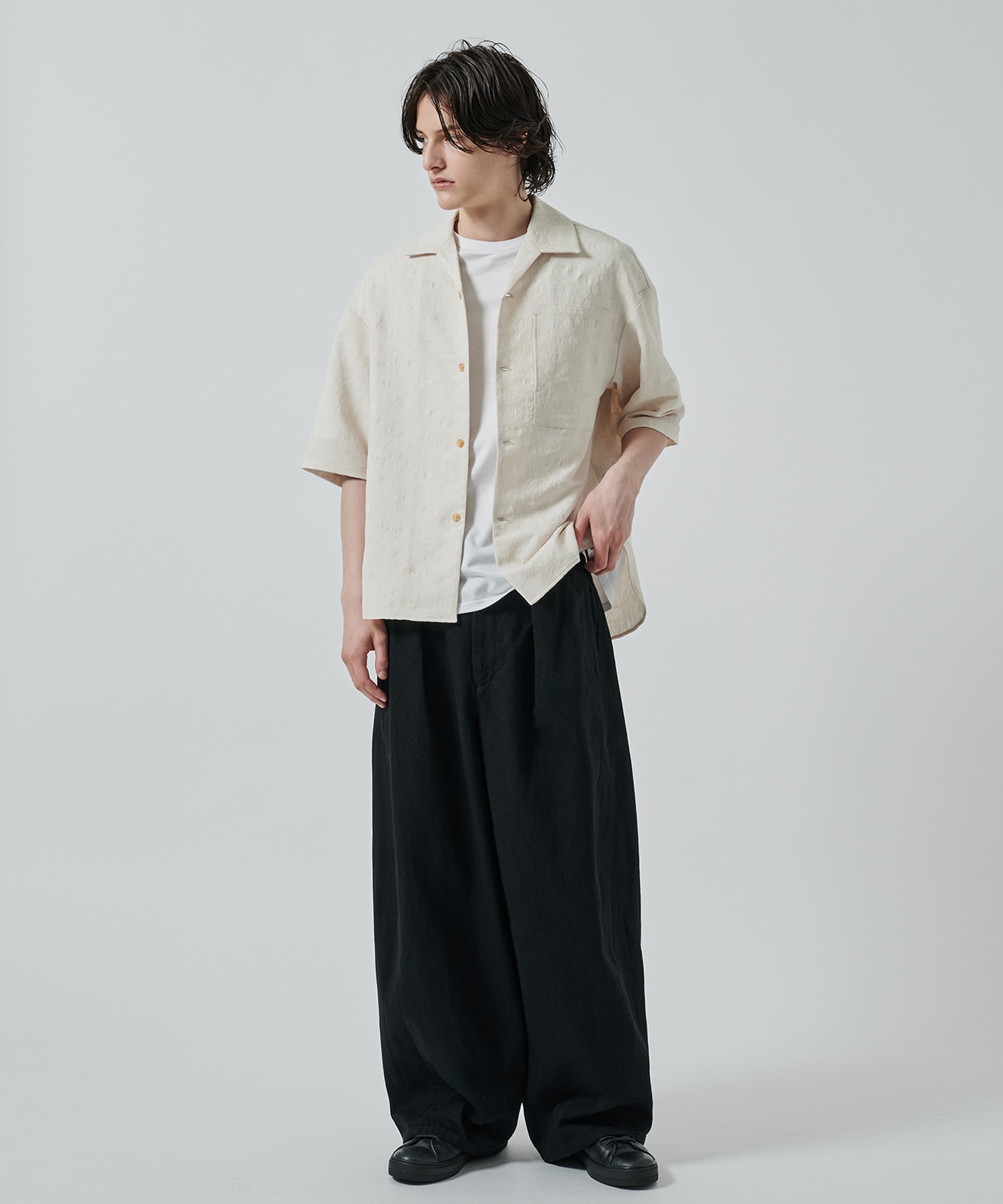 BALLOON WIDE DEINM PANTS STUDIOUS