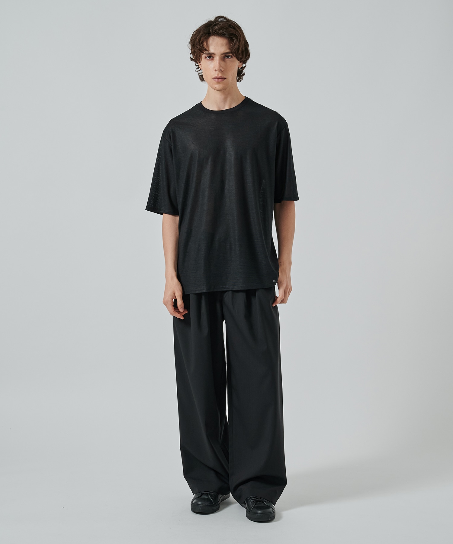 TRIPLE PLEATED EASY TROUSERS MARKAWARE/marka