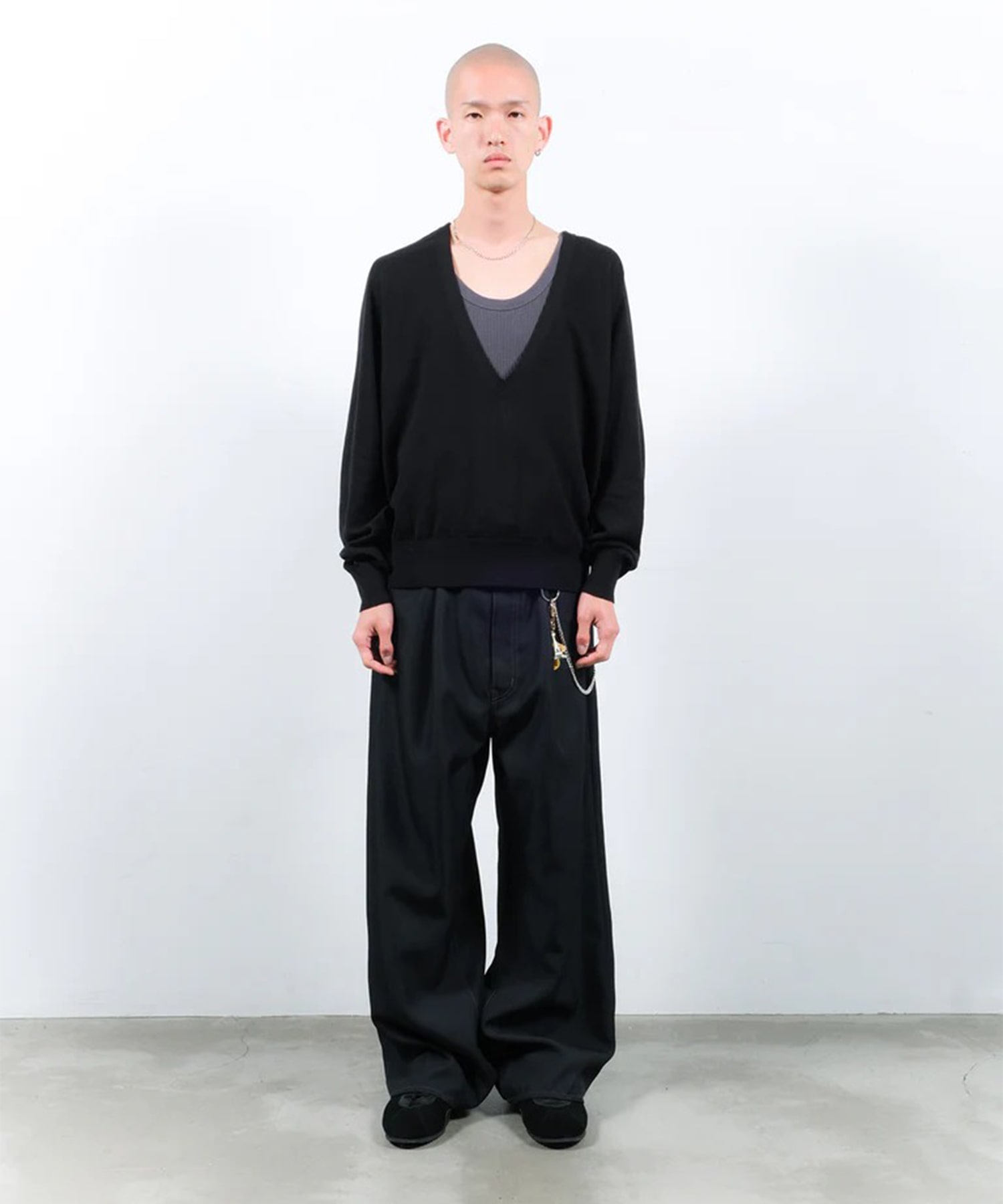 WIDE ONE TUCK STRAIGHT PANTS JieDa