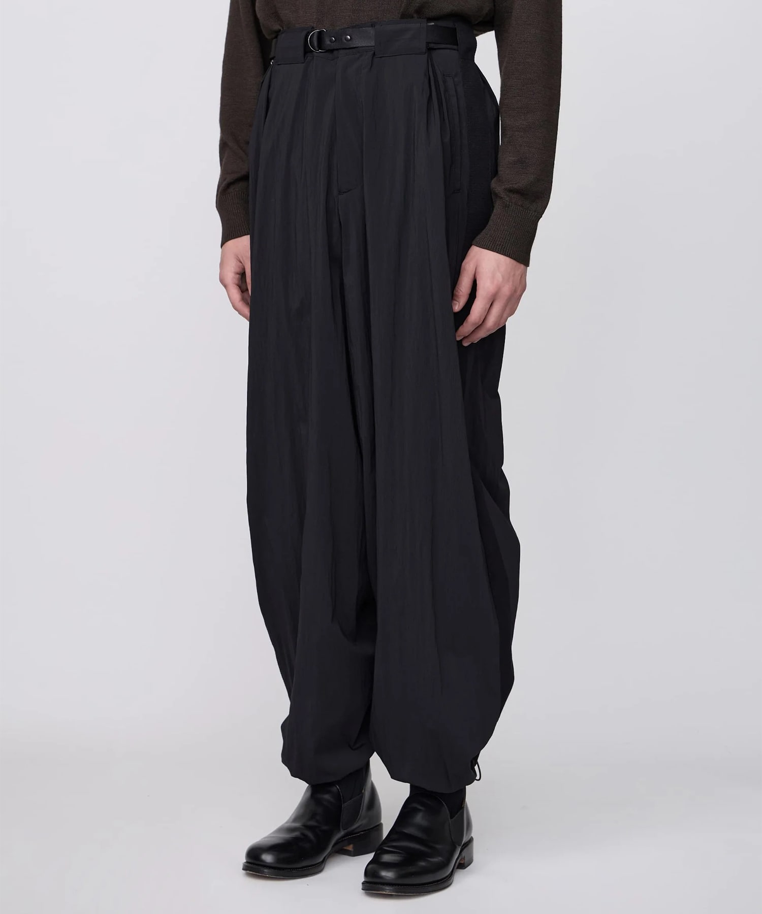 BELTED FORM-CHANGE PANTS IRENISA