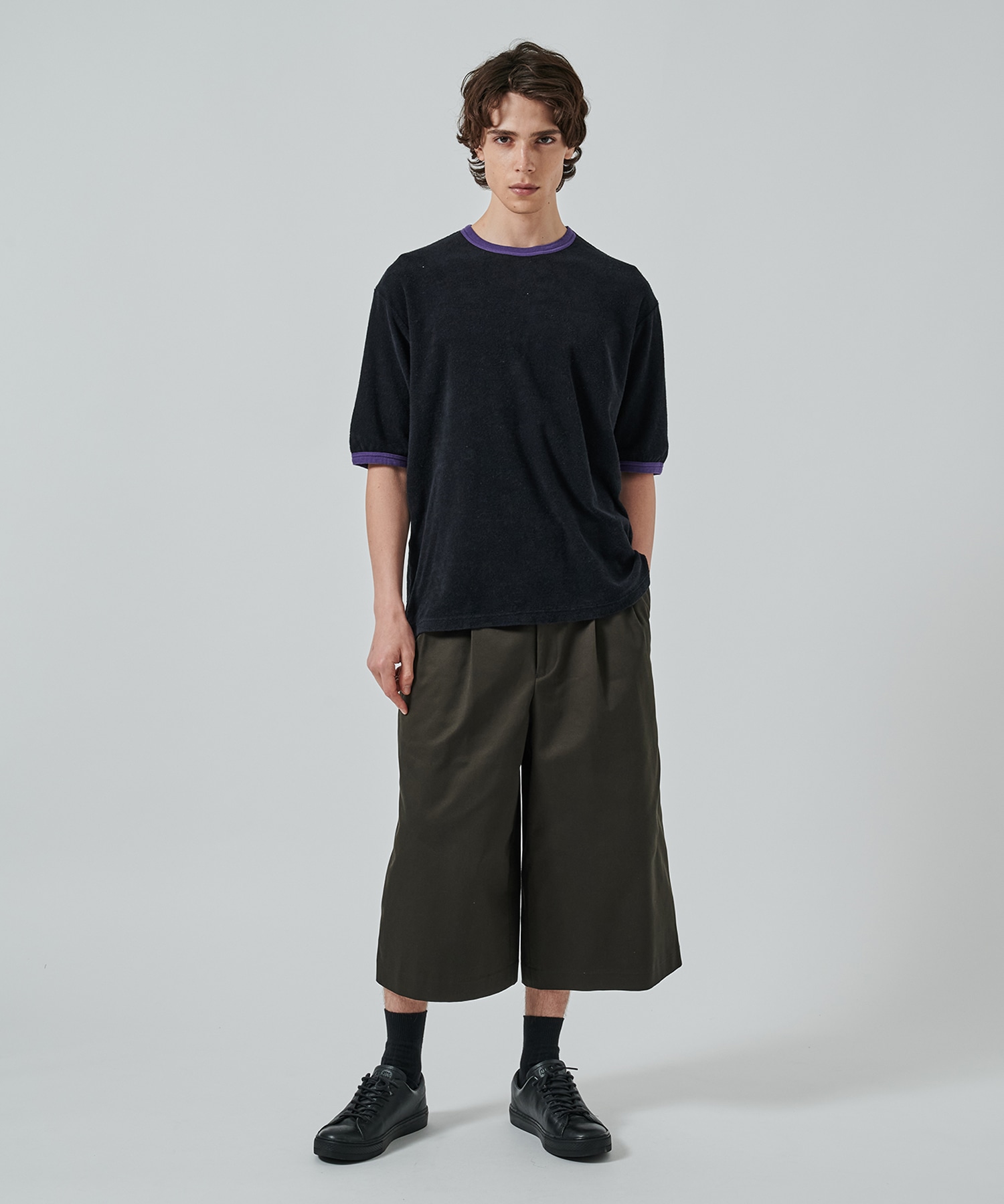 TWO TUCK CROPPED TROUSERS MARKAWARE/marka