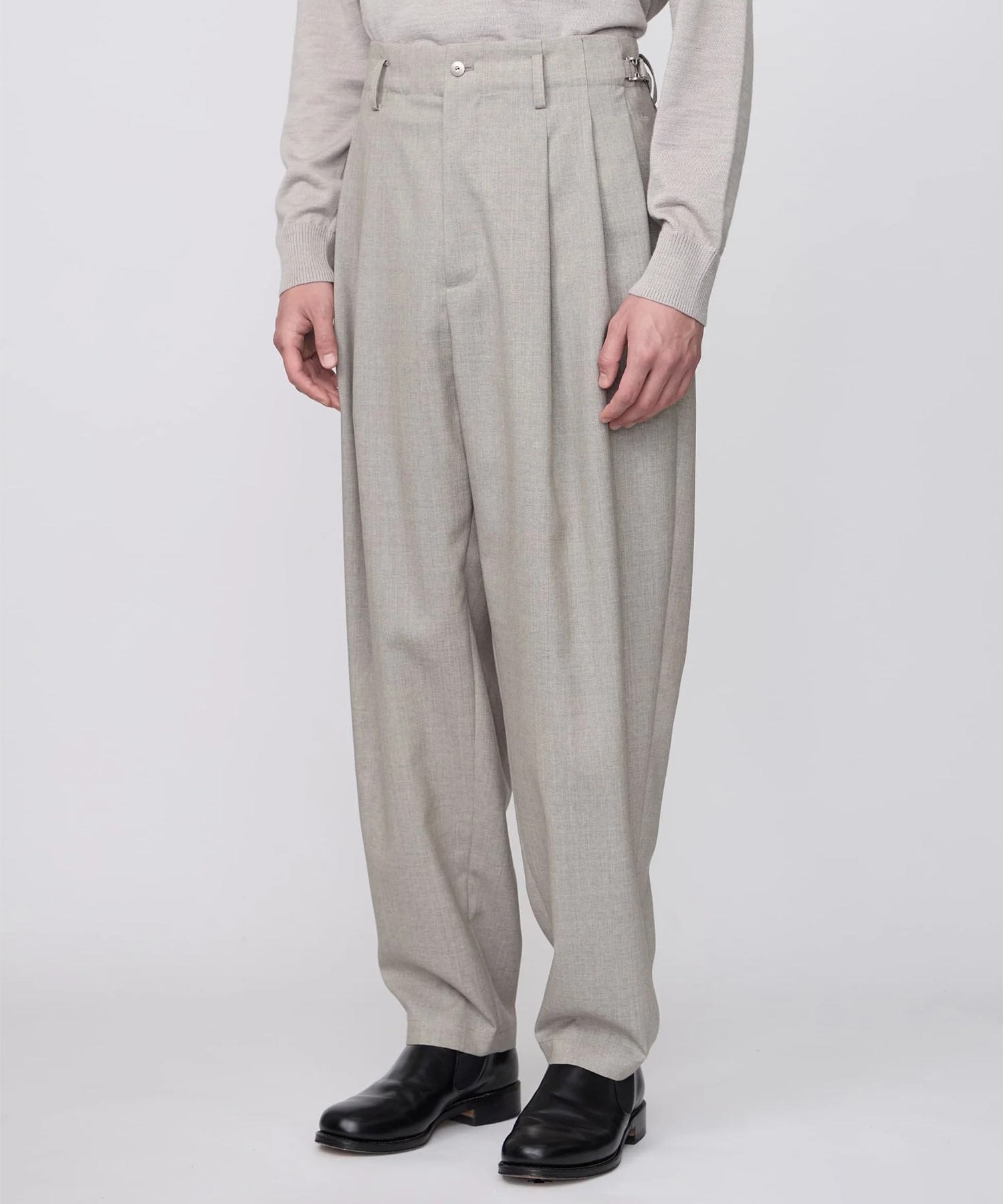 THREE TUCKS TAPERED PANTS IRENISA