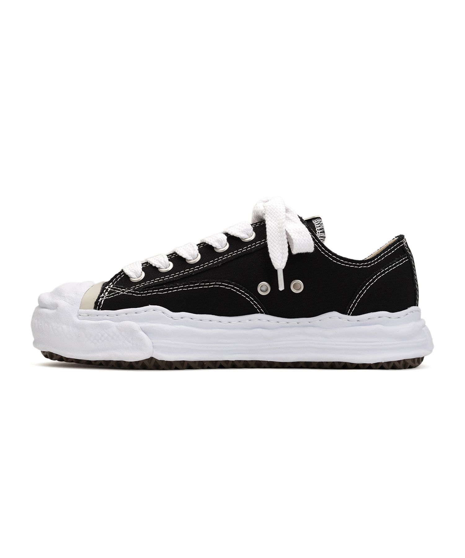HANK OG Sole Canvas Low-top Sneaker Maison MIHARA YASUHIRO