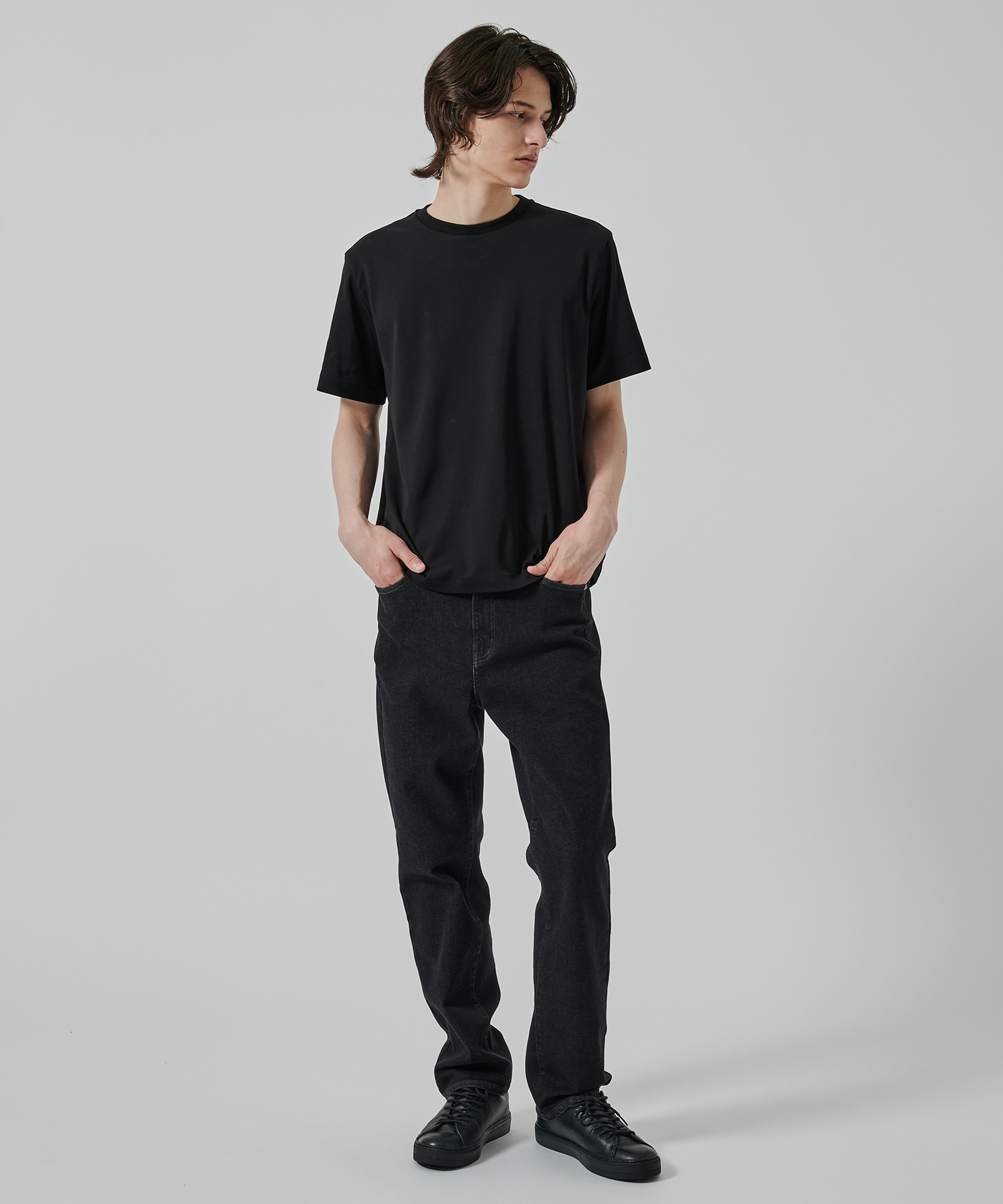 HIGH TWIST REGULAR FIT TEE STUDIOUS