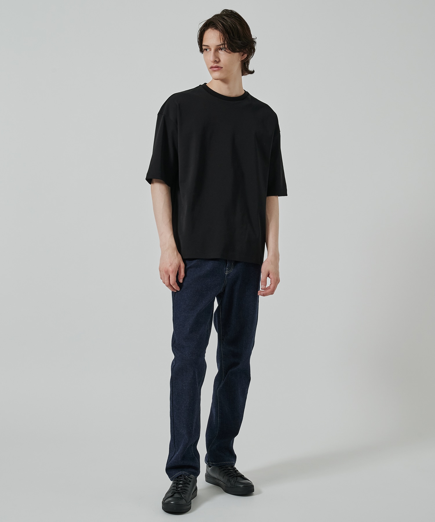 HIGH TWIST RELAX FIT TEE STUDIOUS