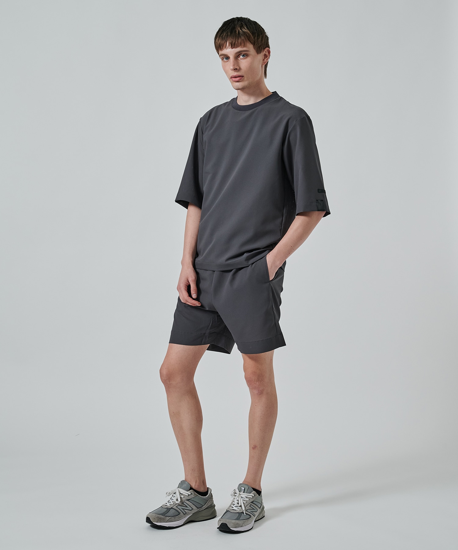 T-SHIRT N.HOOLYWOOD