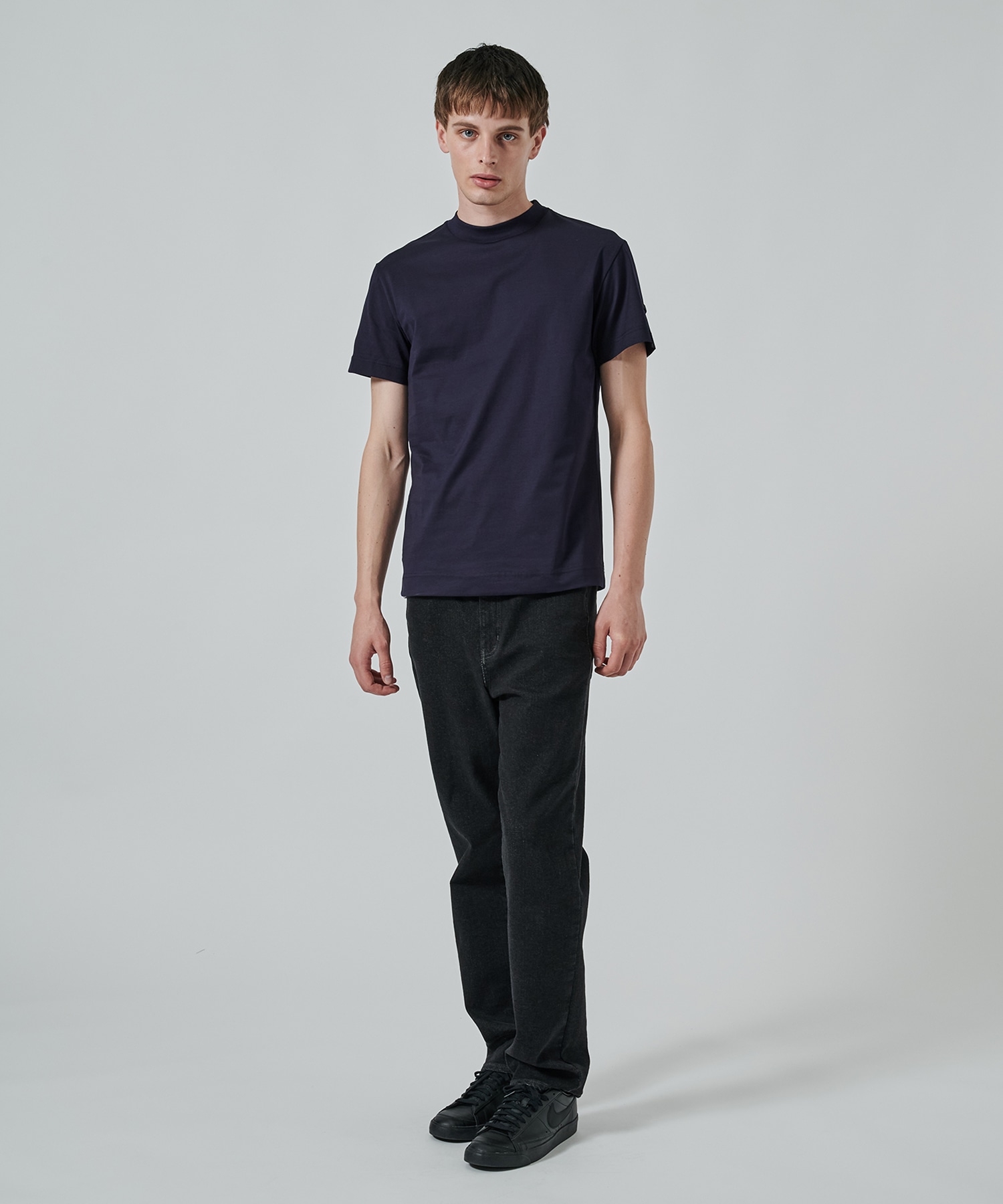 T-SHIRT N.HOOLYWOOD