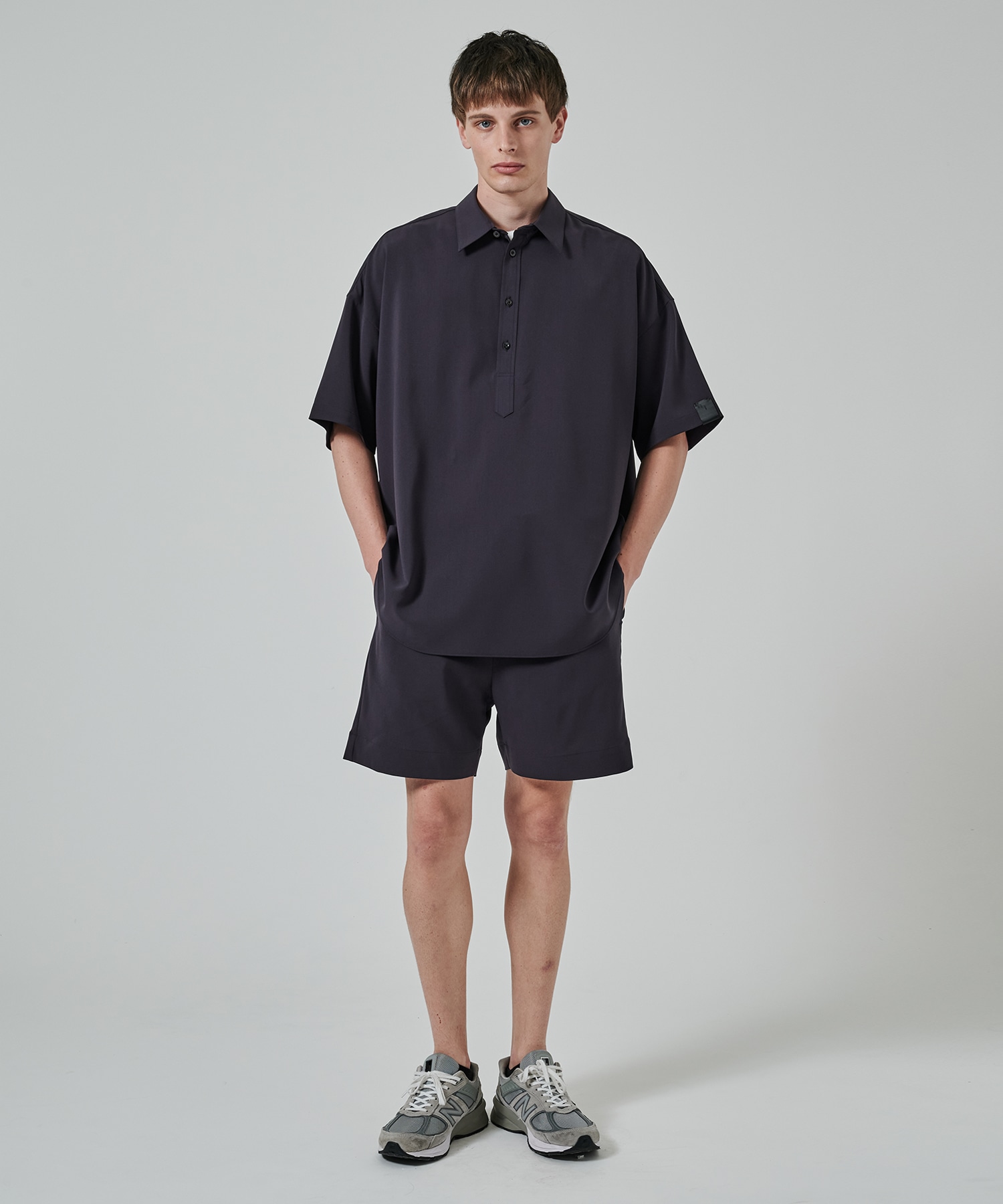 2251-SH56-003 PULLOVER HALF SLEEVE SHIRT N.HOOLYWOOD