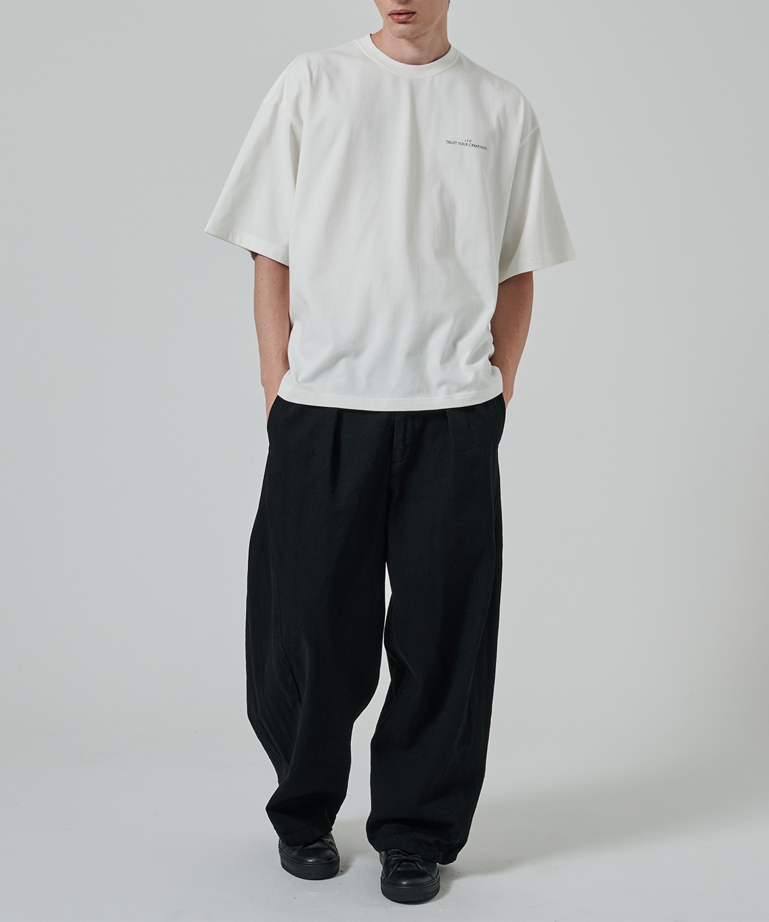 TRUST YOUR CREATIVE PRINT TEE JieDa