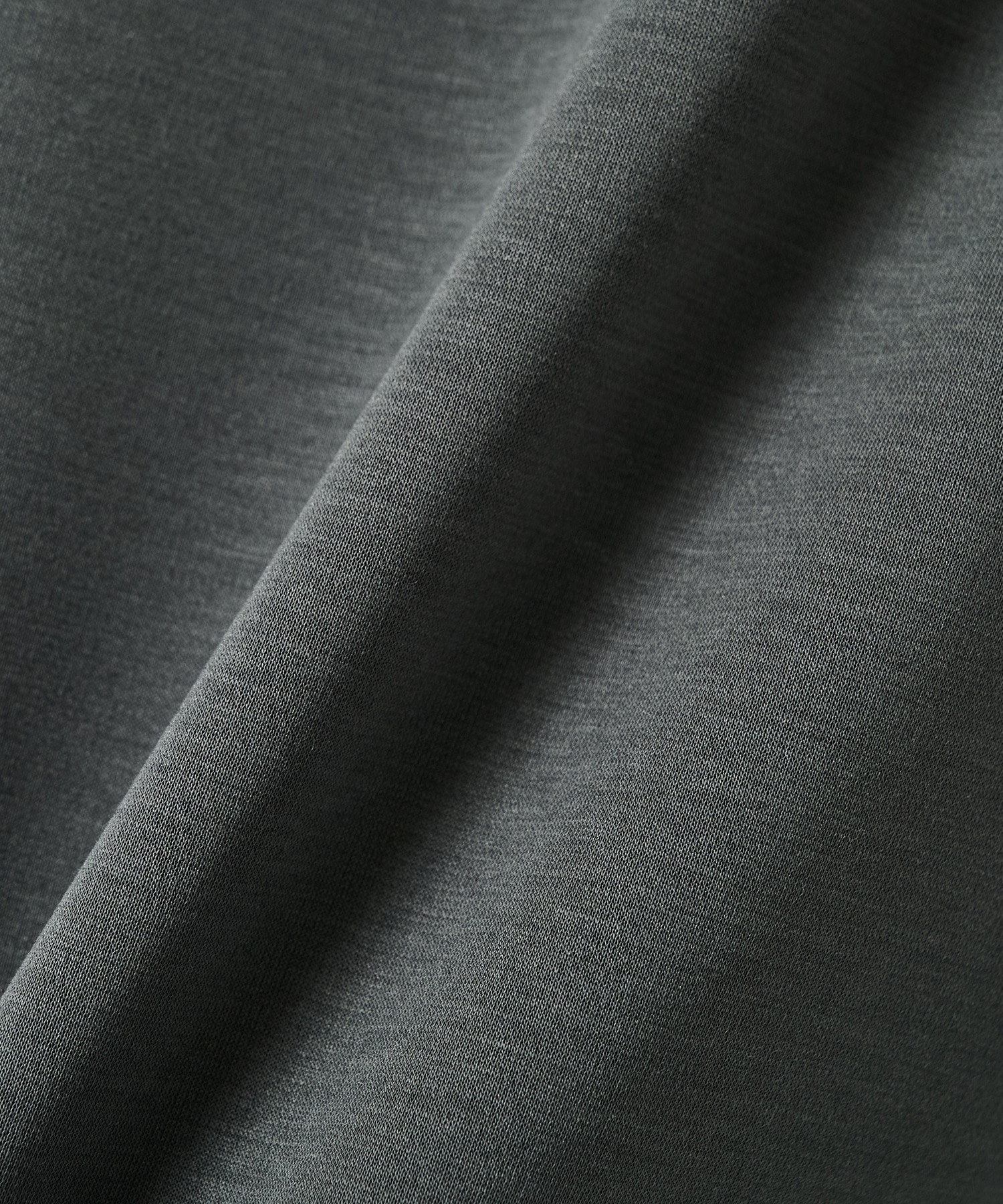 32G ロイヤルクール レギュラーTシャツ STUDIOUS