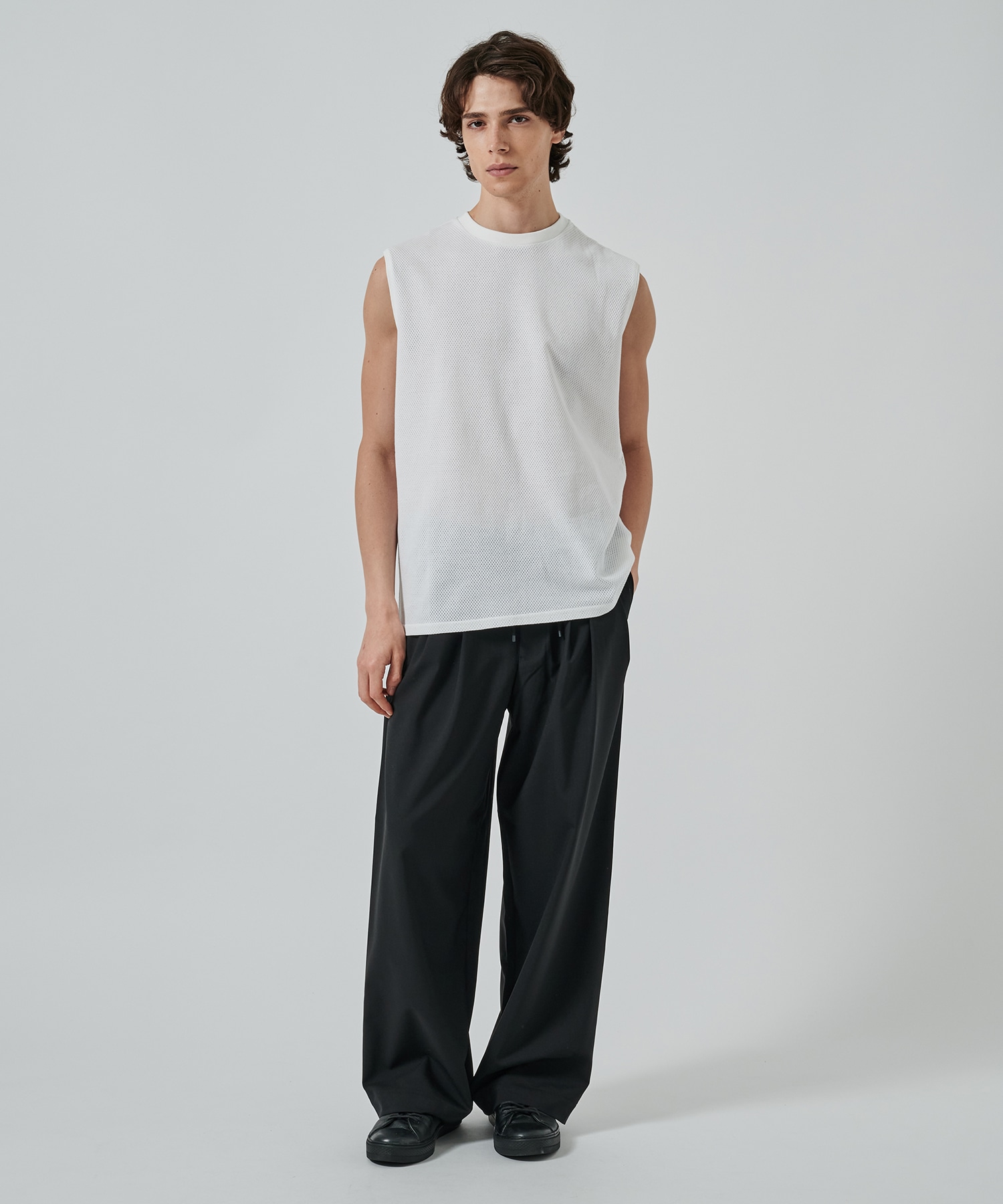MESH SLEEVELESS TEE MARKAWARE/marka