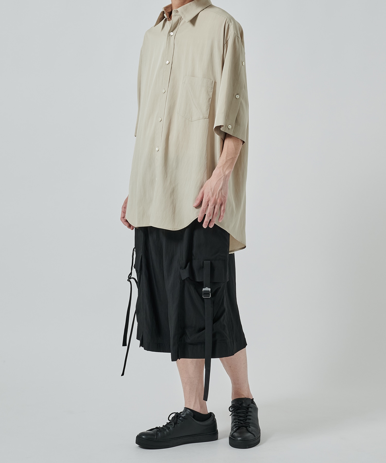 〈別注〉 Bush Pocket Cargo Shorts UJOH HOMME