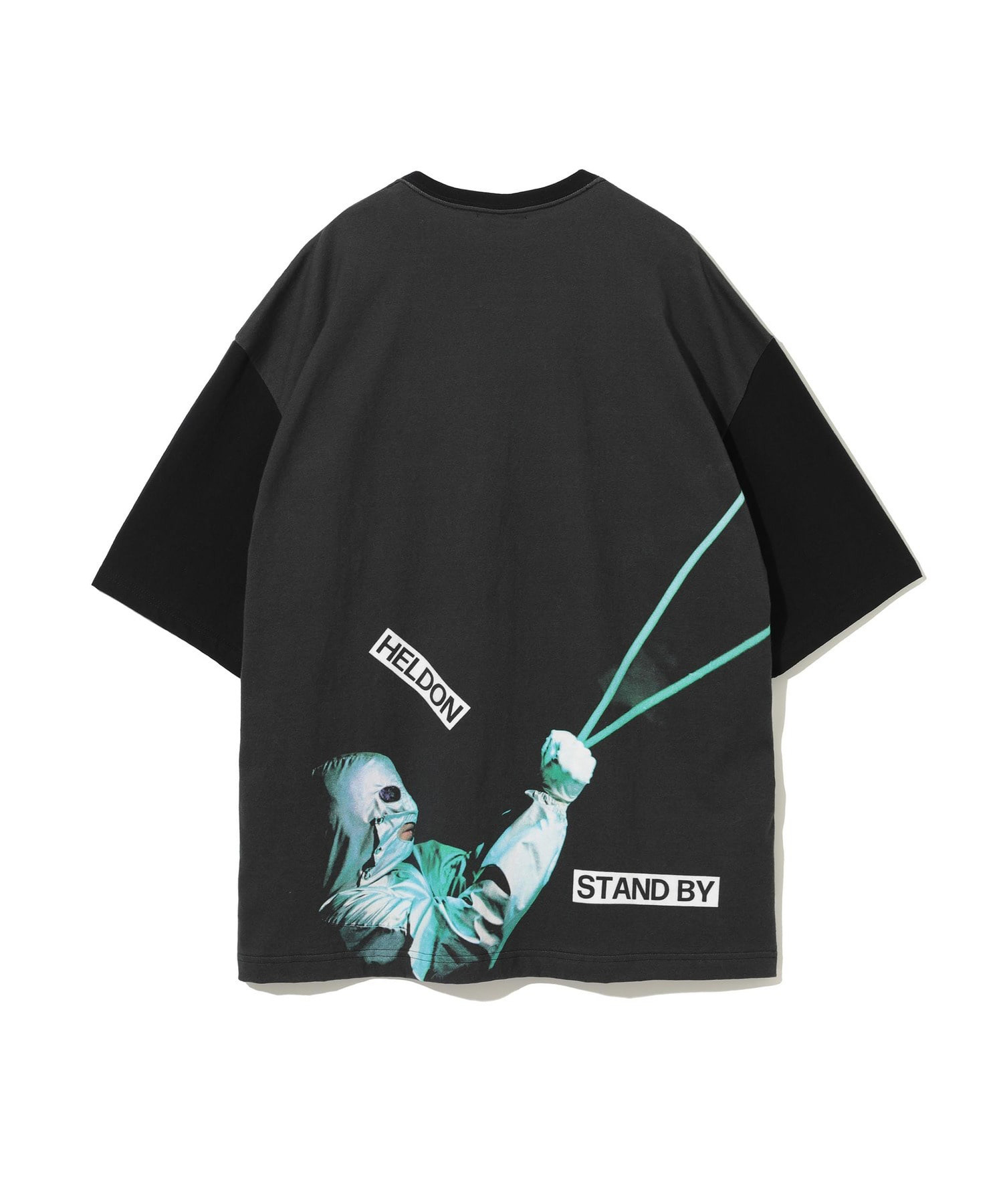UC2E4813-3　TEE UNDERCOVER