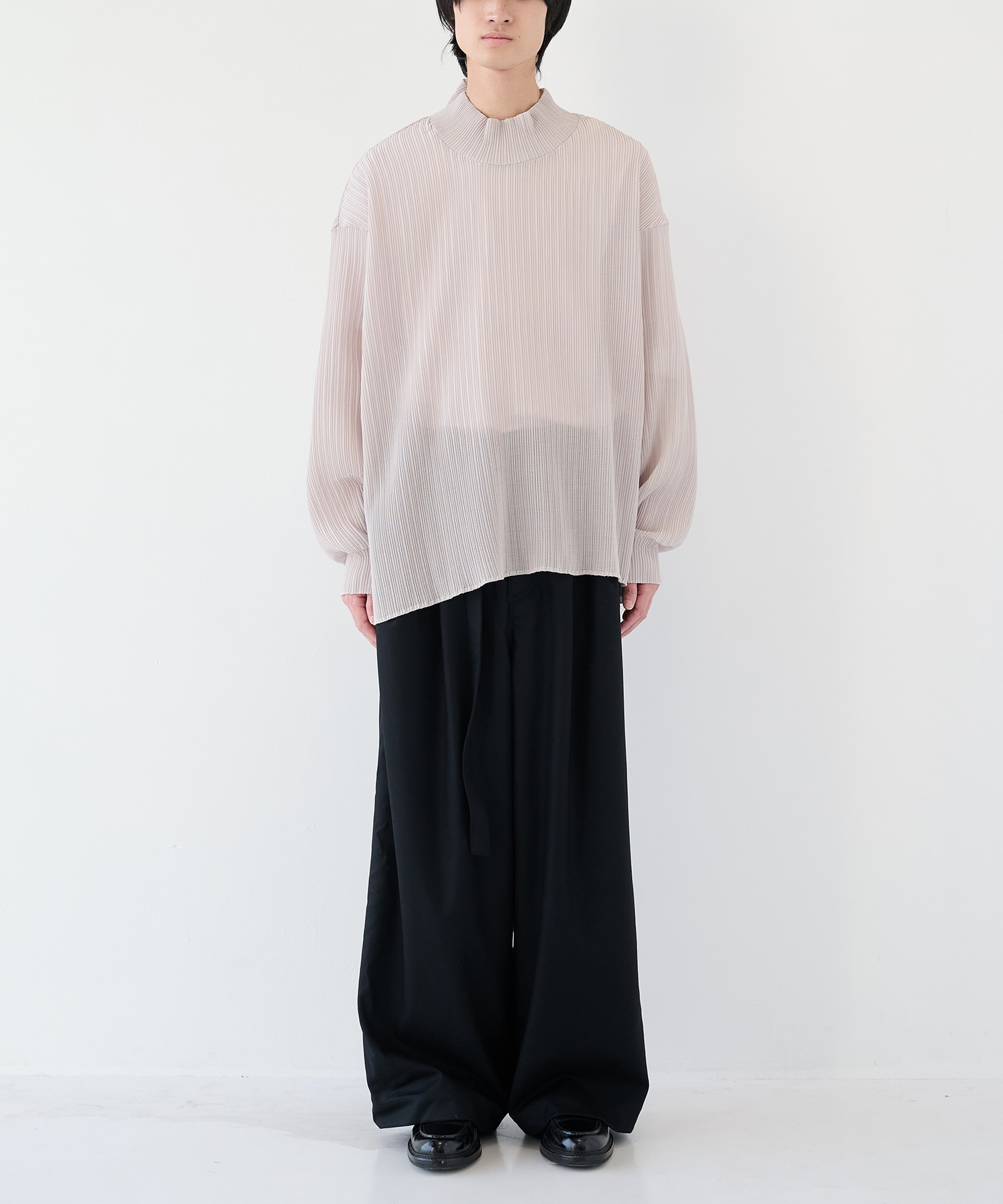 ハイネックプルオーバー SHAREEF