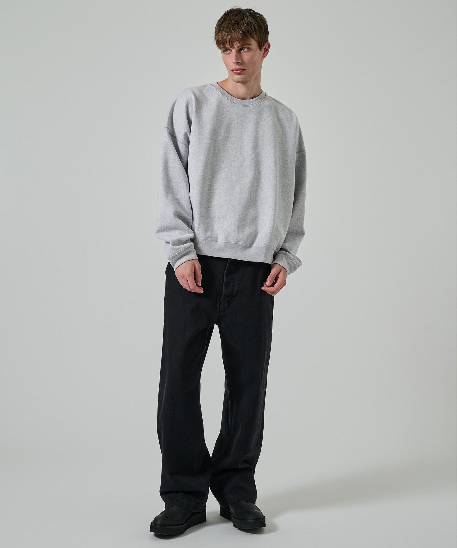 HUGE SWEAT SHORT MARKAWARE/marka