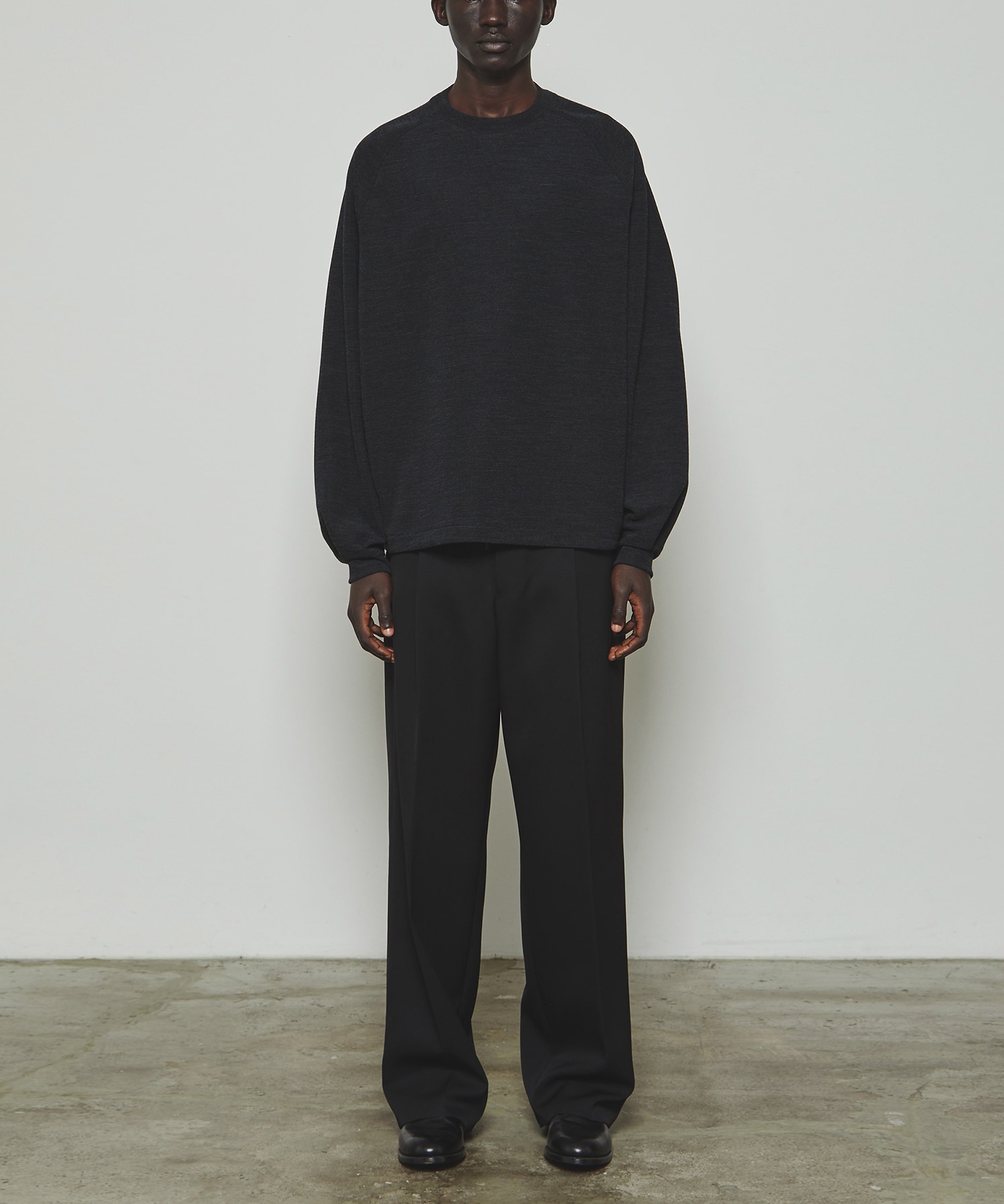 THE RAGLAN SWEAT THE RERACS