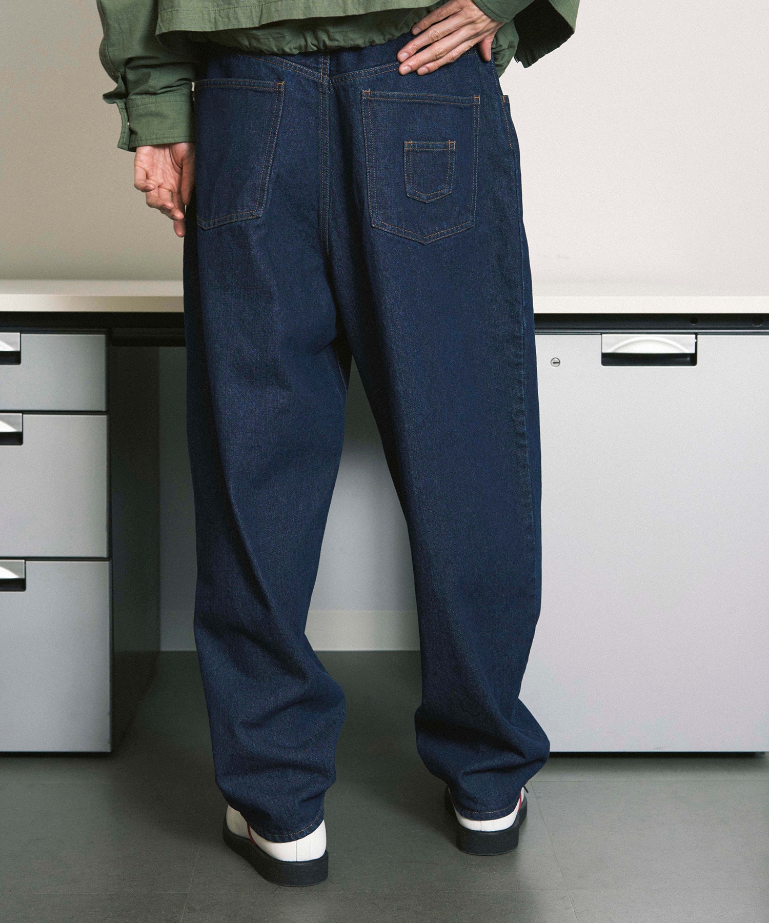 6 POCKET JEANS PHINGERIN