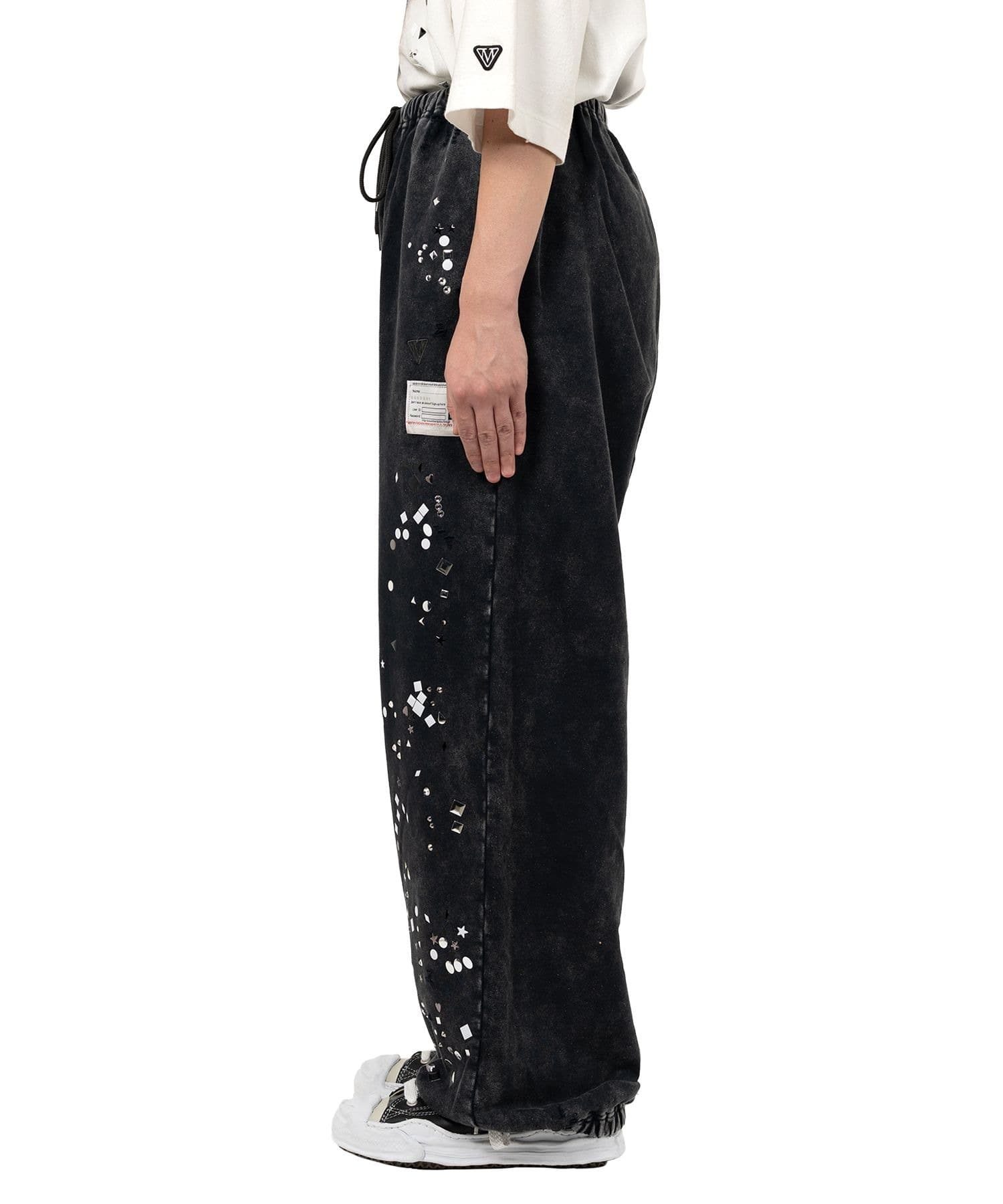 EMBELLISHED BLEACHED PANTS Maison MIHARA YASUHIRO