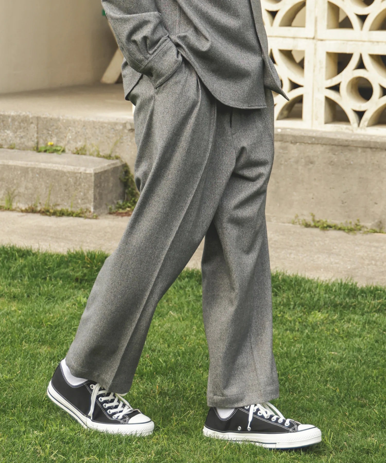 PEACHSKIN STRETCH GABARDINE /2TACK WIDE EASY PANTS MR.OLIVE