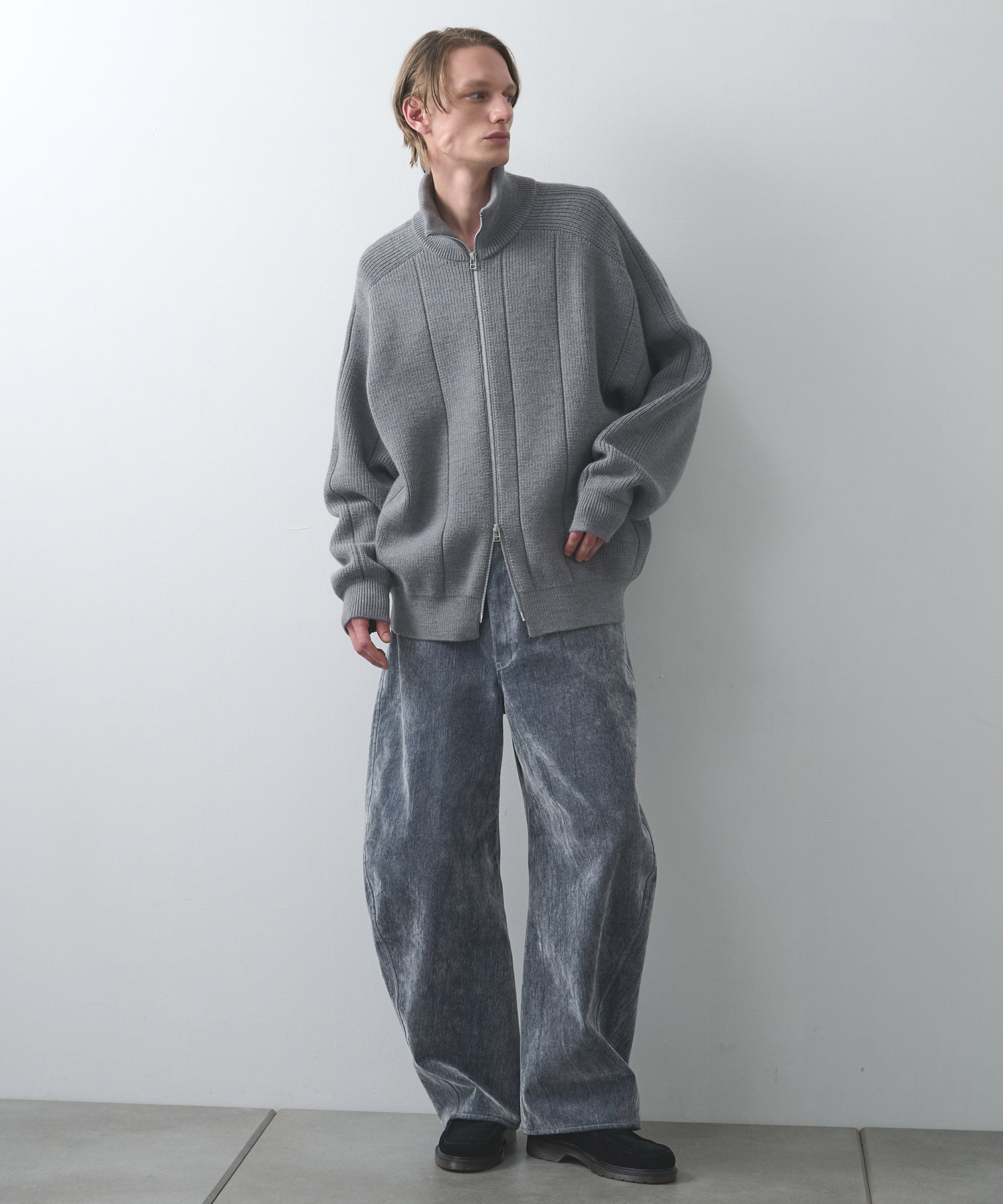 FLOCKY DENIM STUDIOUS