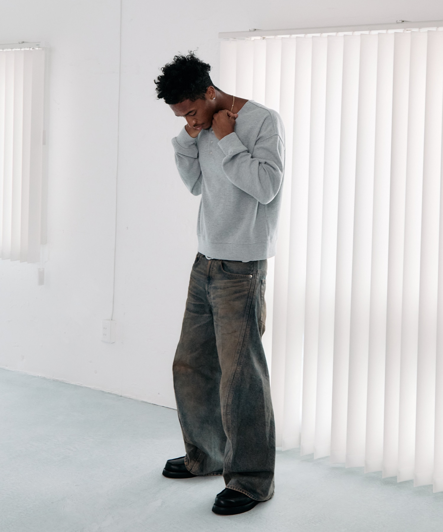 3D TWISTED WIDE LEG JEANS NVRFRGT