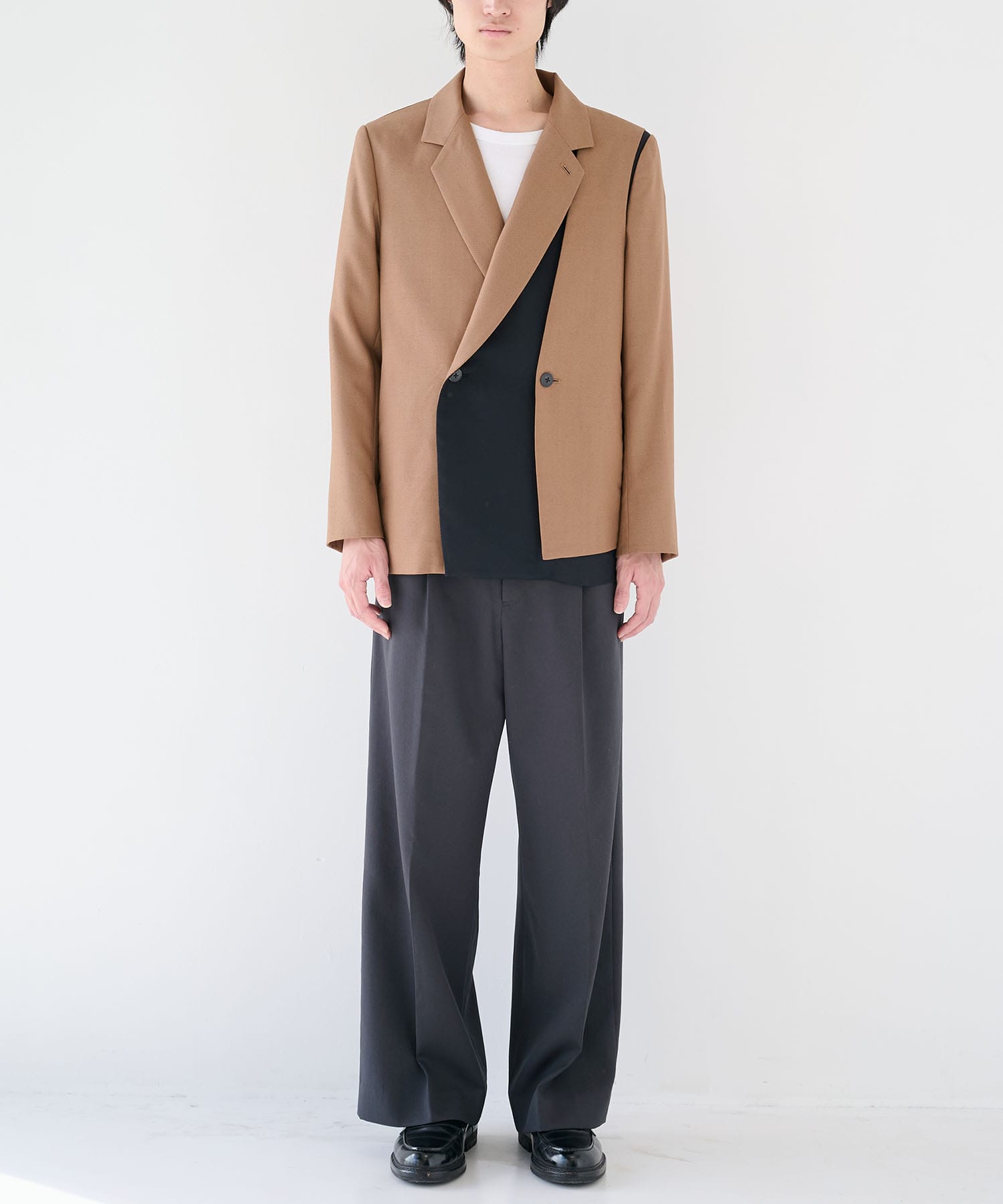 シングルタックワイドトラウザー SASAKI SATORU