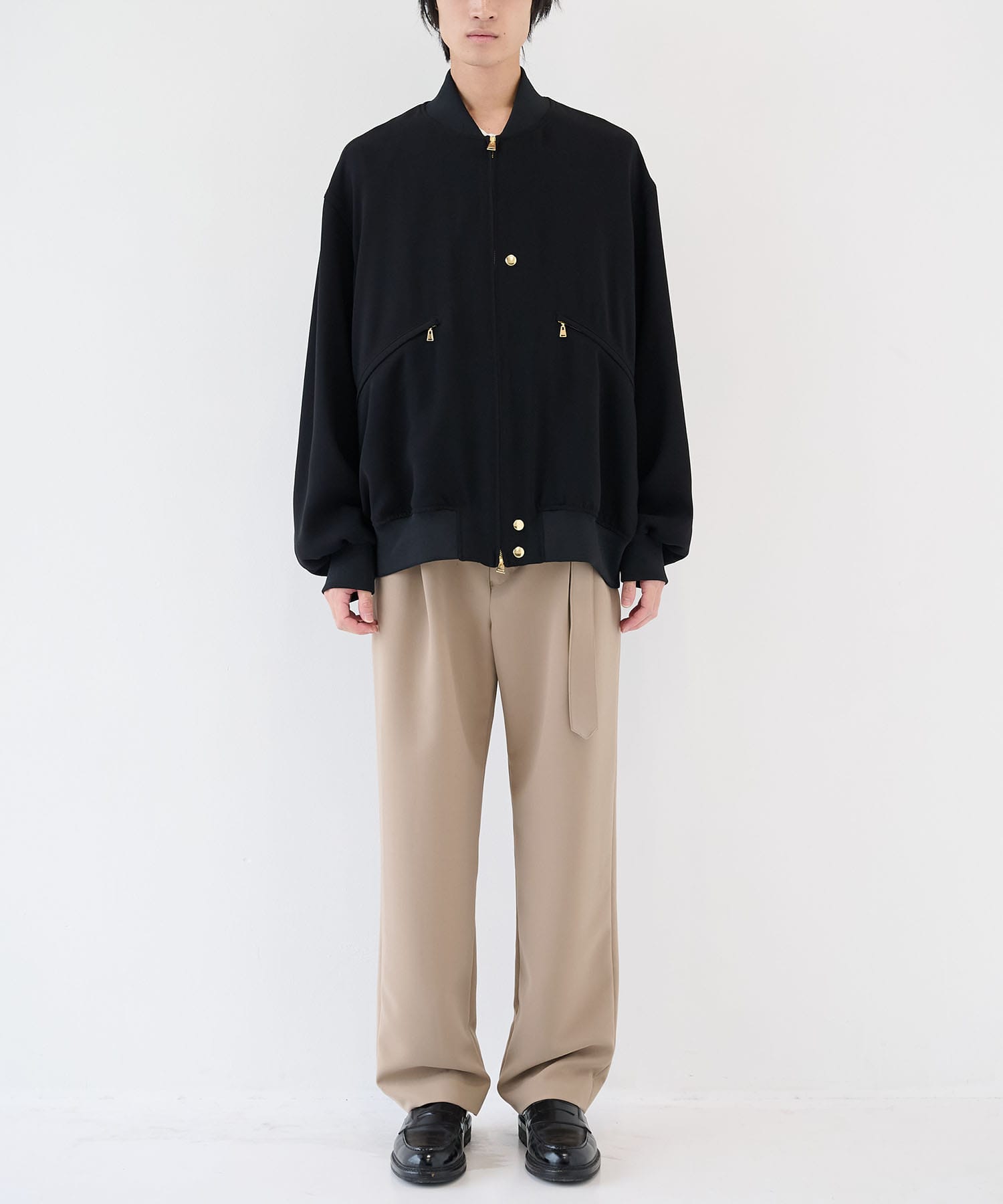 CULLNI STUDIOUS別注 レイヤード MA-1 CULLNI（クルニ）の「STUDIOUS別注 LAYERED STRIPE MA-1