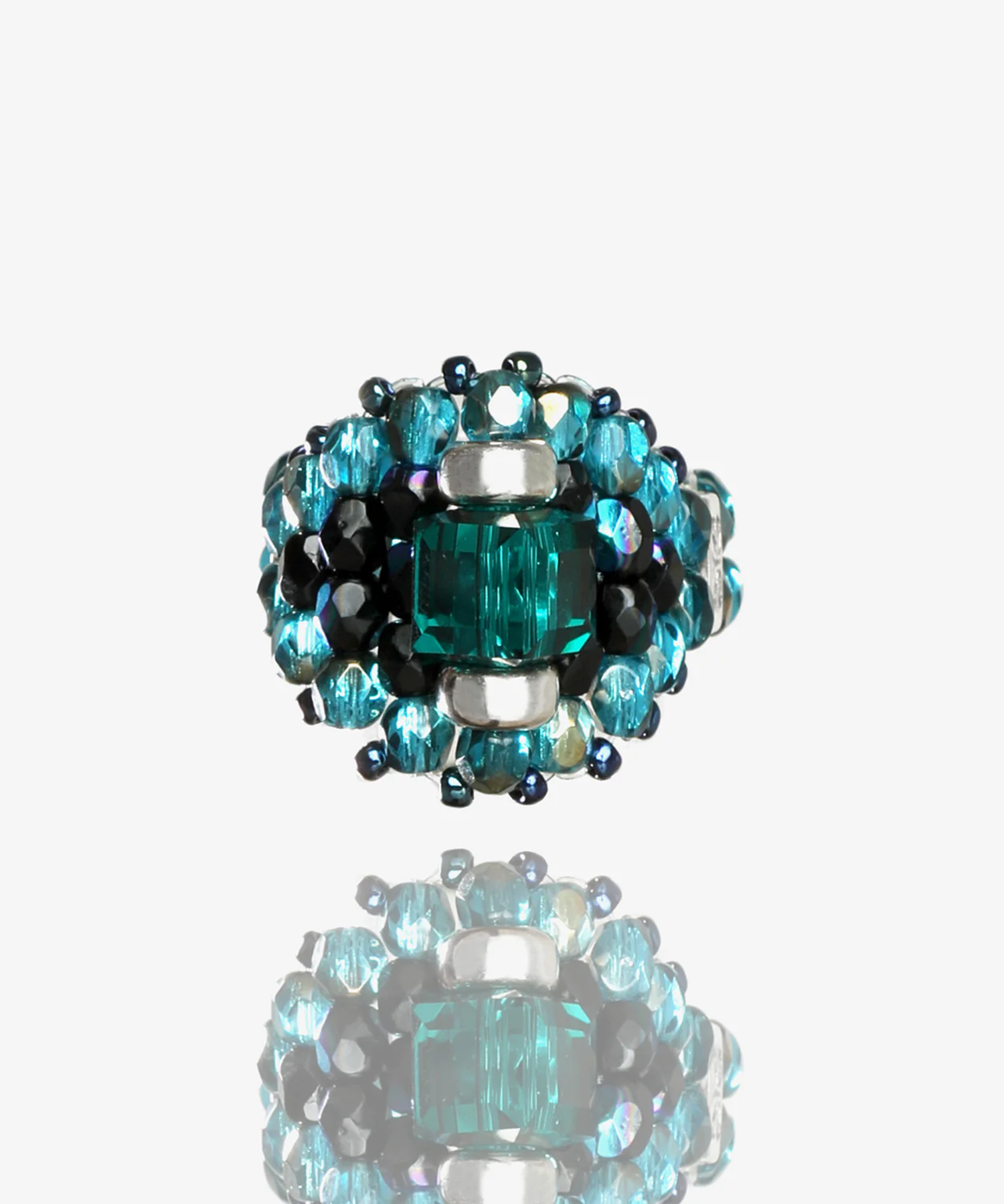 Needles x Tie A Knot Square Crystal Beads Ring NEEDLES