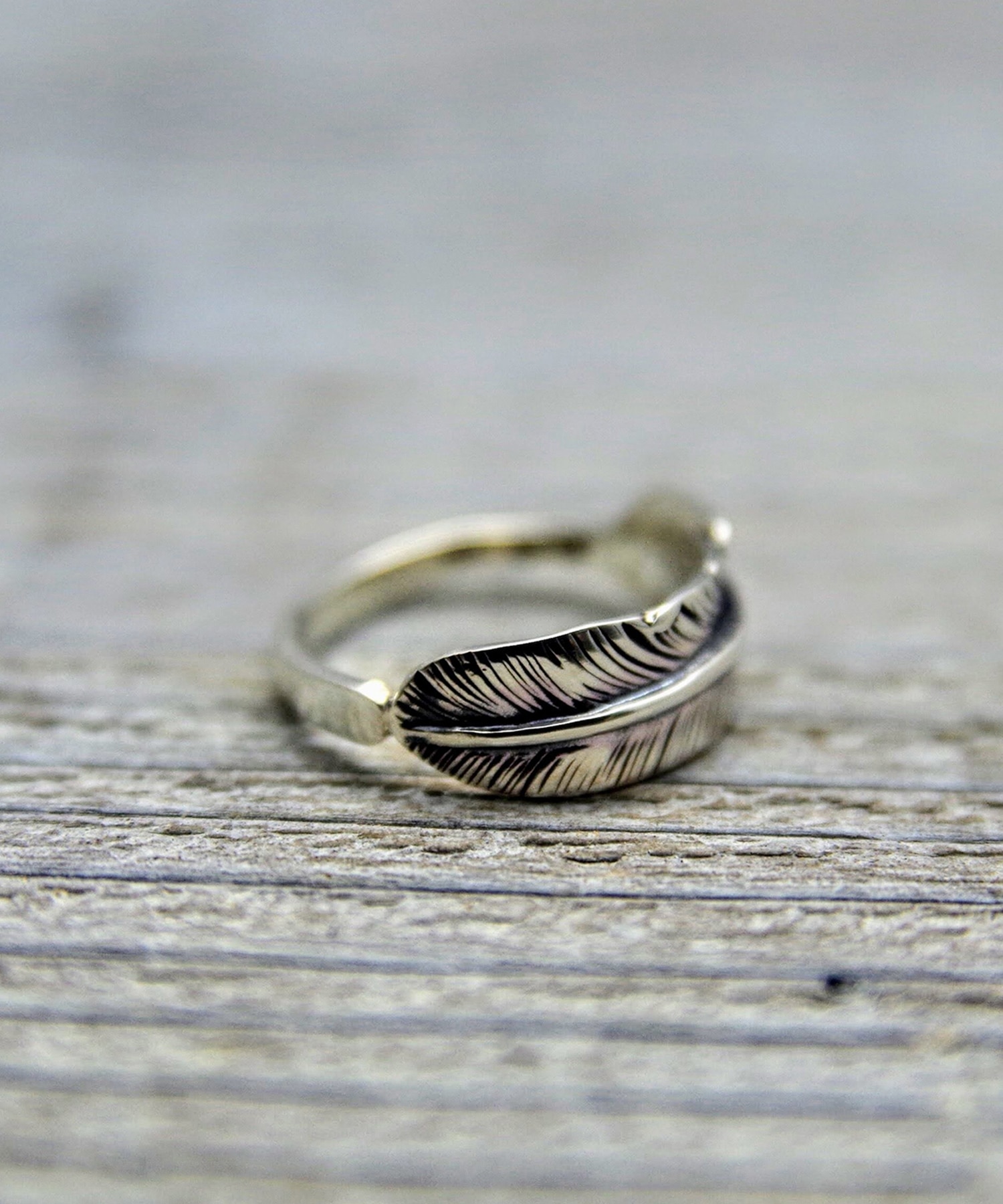 R-001 フェザーリングSS WAKAN SILVER SMITH