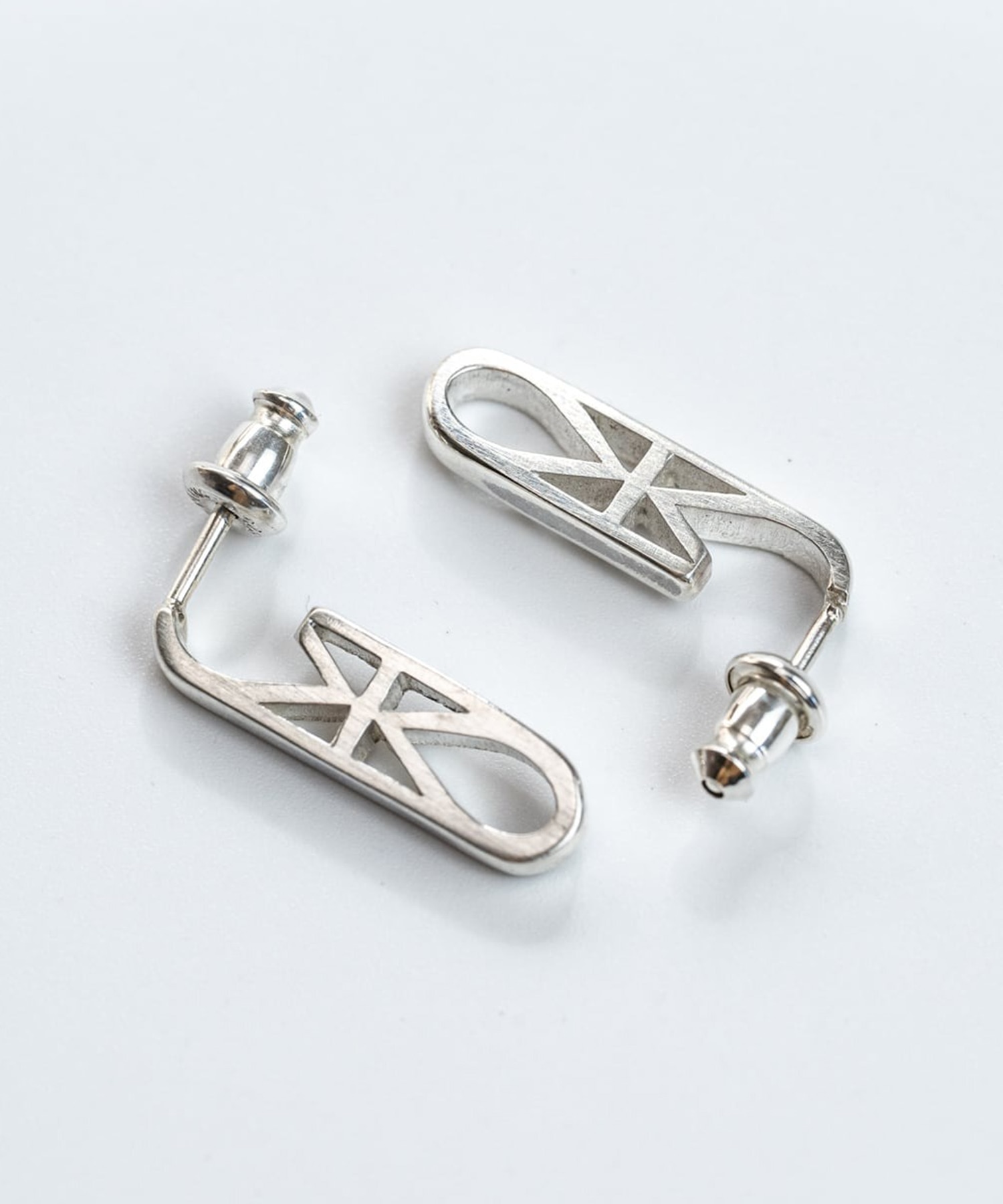 PI-008 Mebiusu earring WAKAN SILVER SMITH