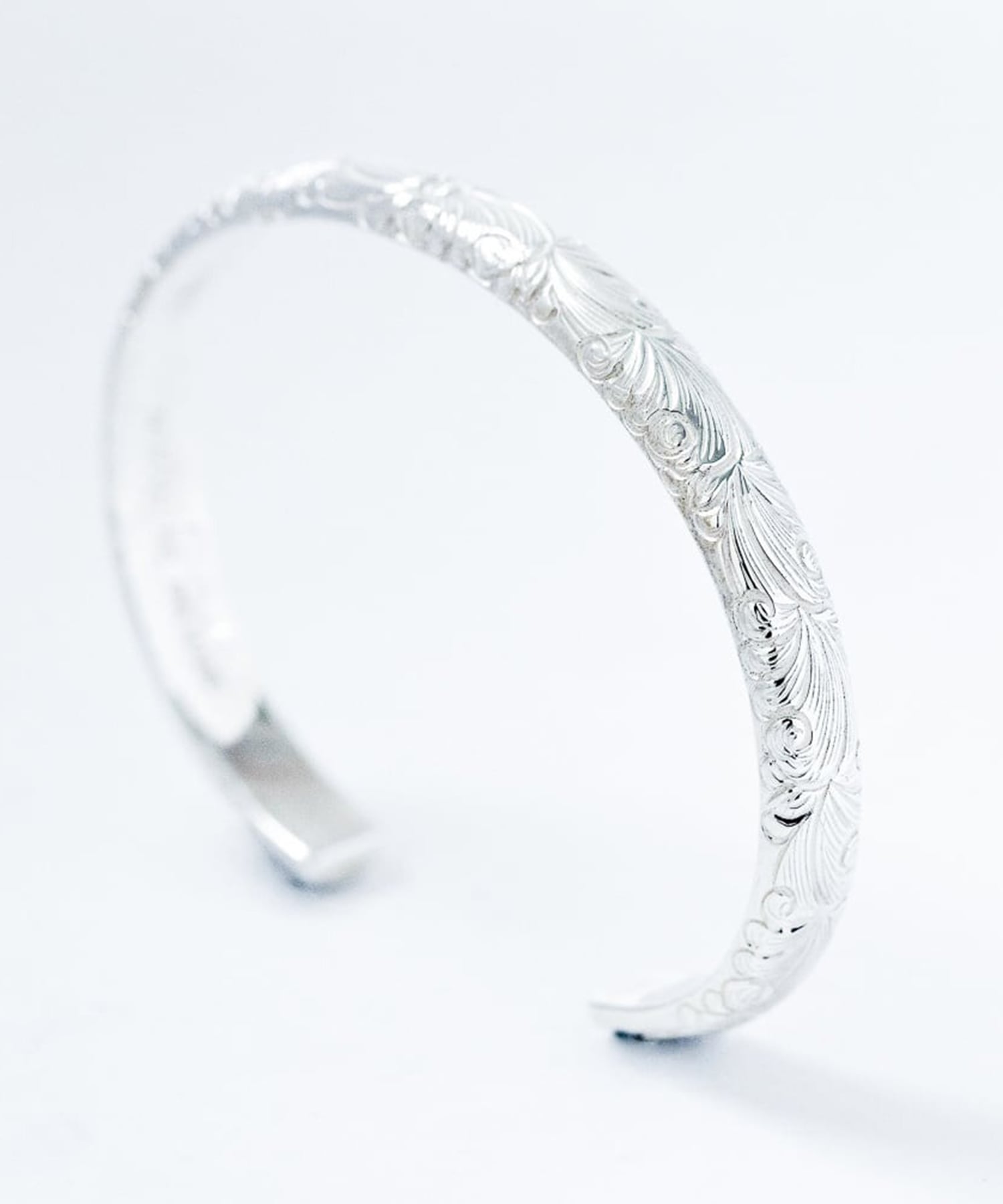 BN-069 7mm Arabesque bangle (S) WAKAN SILVER SMITH