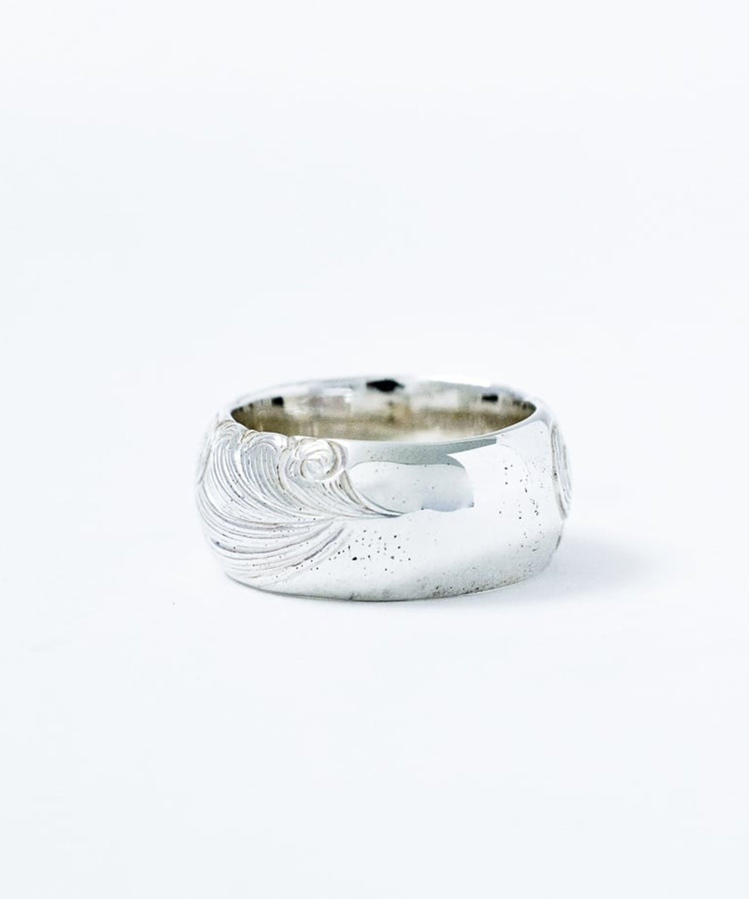 R-065 Arabesque half round ring (L) WAKAN SILVER SMITH