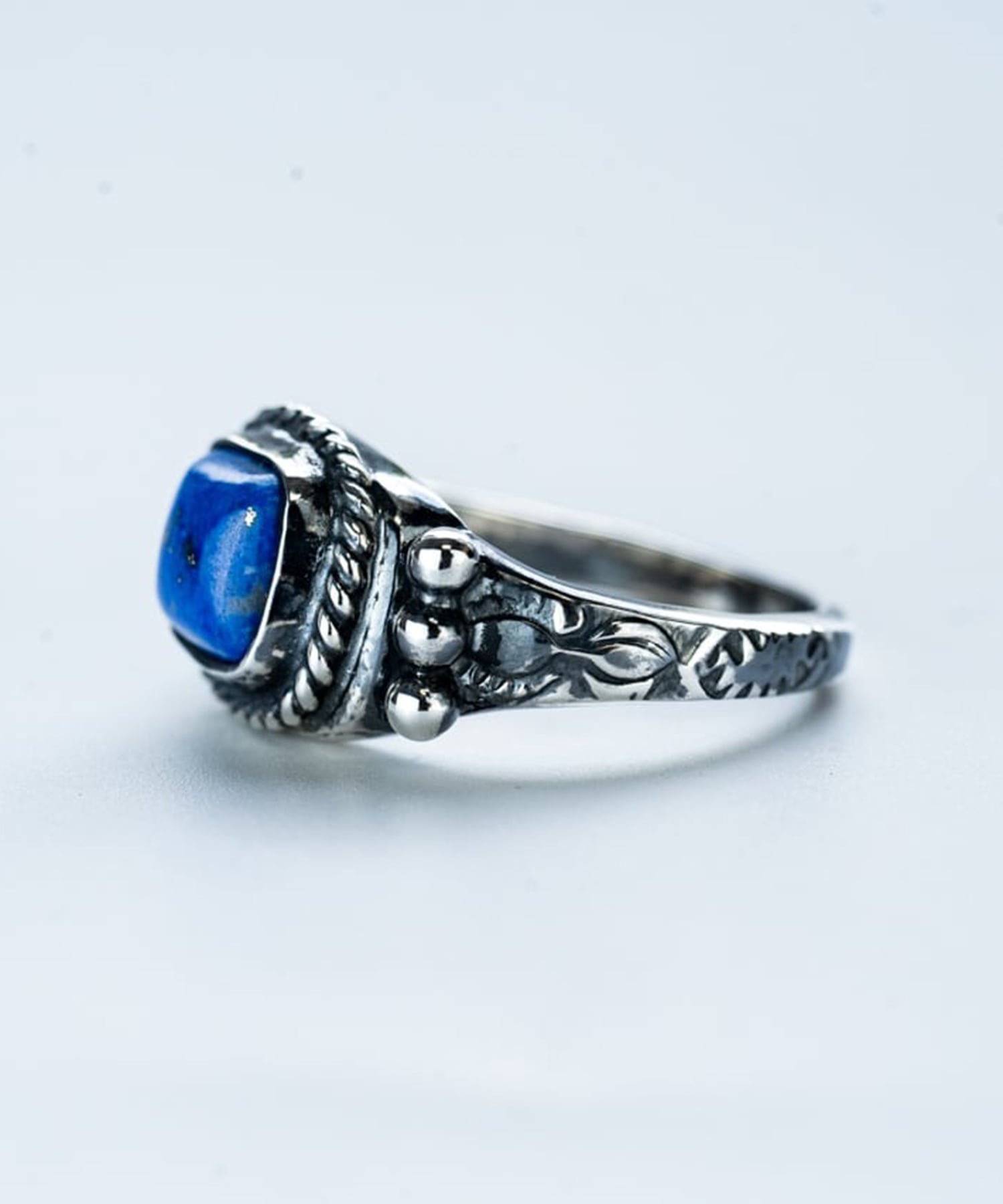 R-099 Native square signet ring (lapis lazuli) WAKAN SILVER SMITH