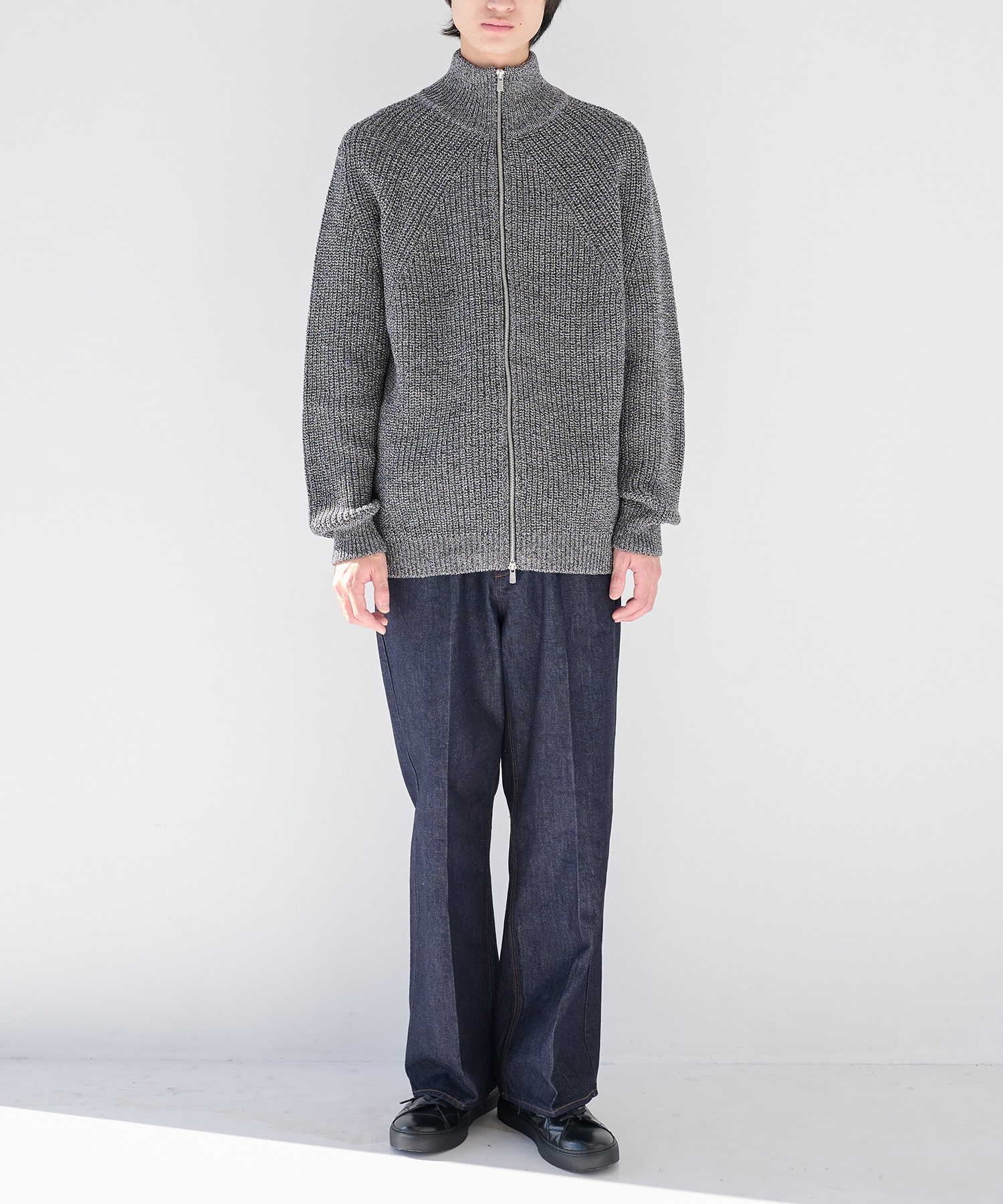 SIGNATURE DRIVERS KNIT BATONER