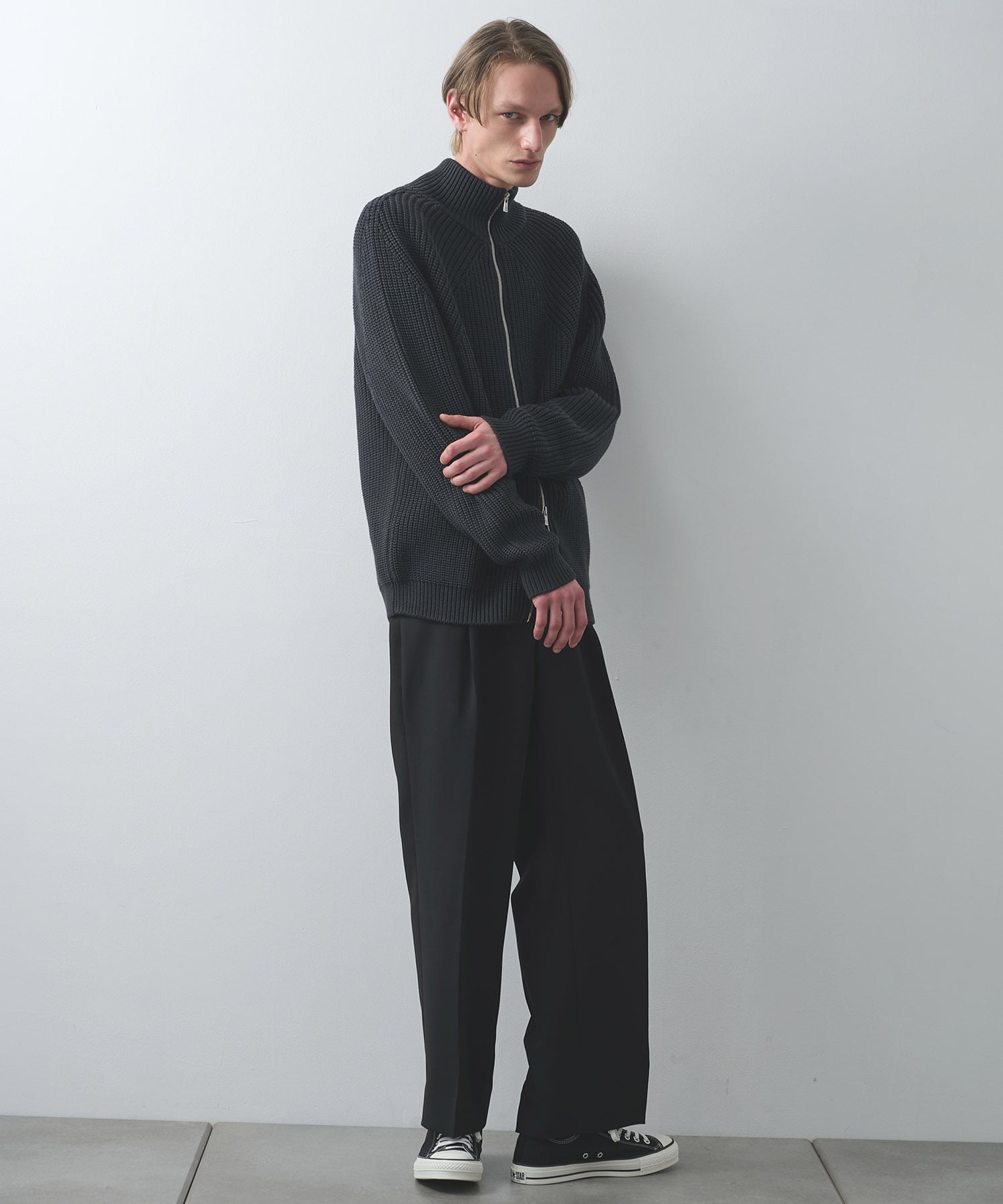 SIGNATURE DRIVERS KNIT BATONER