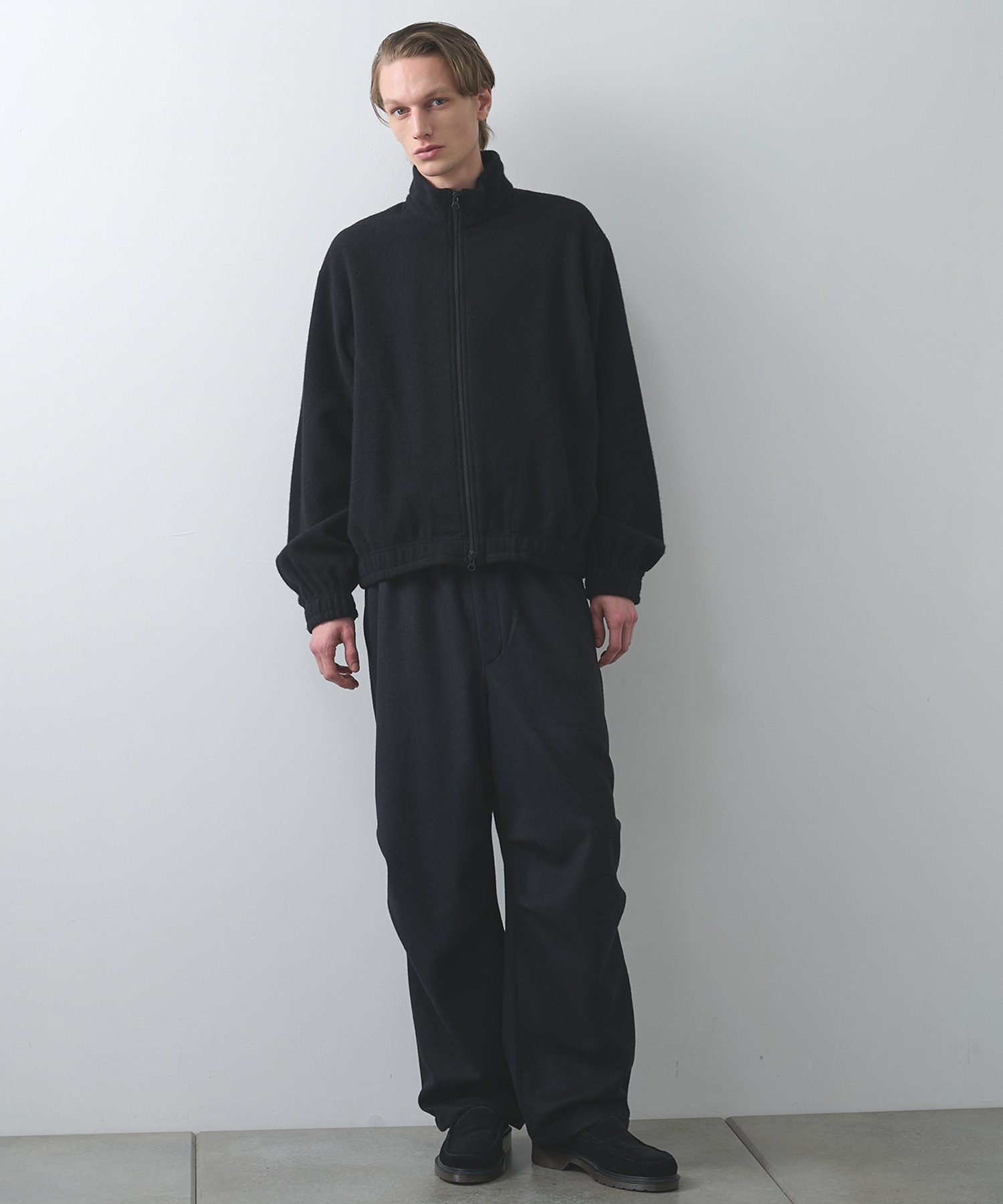 KNEE TUCK PANTS MARKAWARE/marka