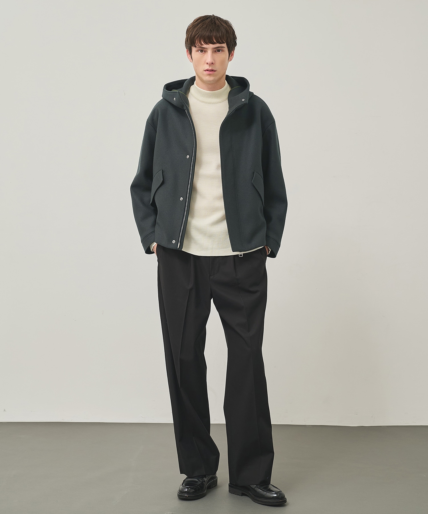 Super140 Wool Melton Short Mods STUDIOUS