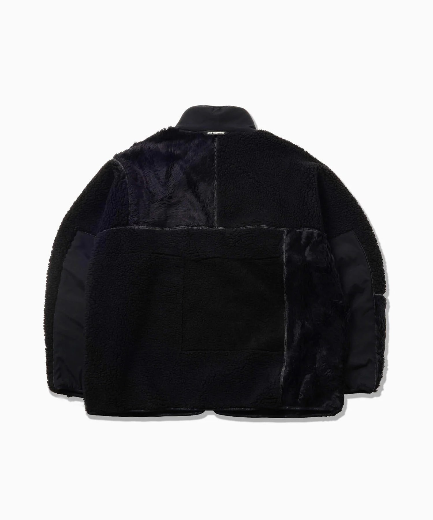 Mix boa jacket and wander