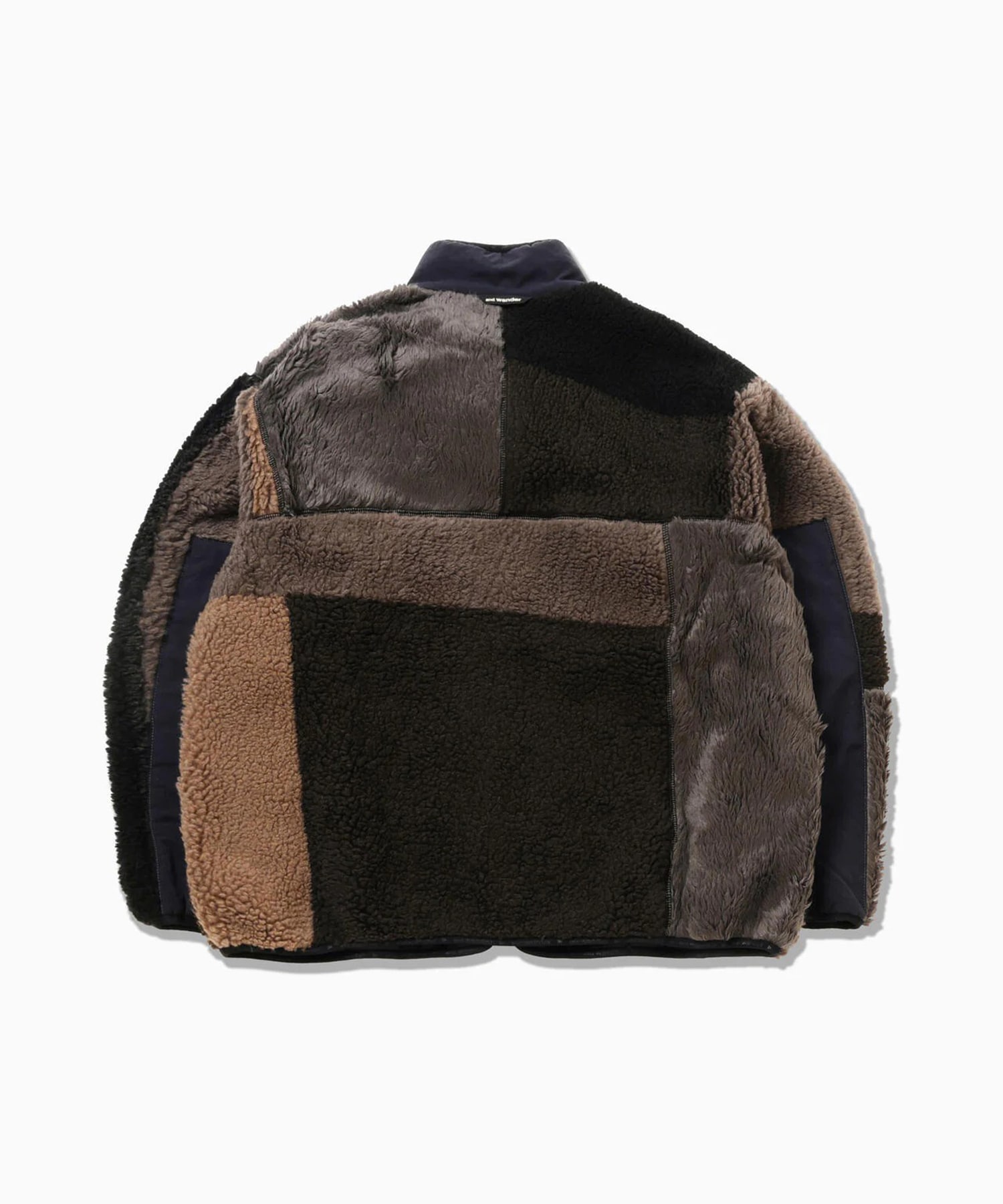 Mix boa jacket and wander