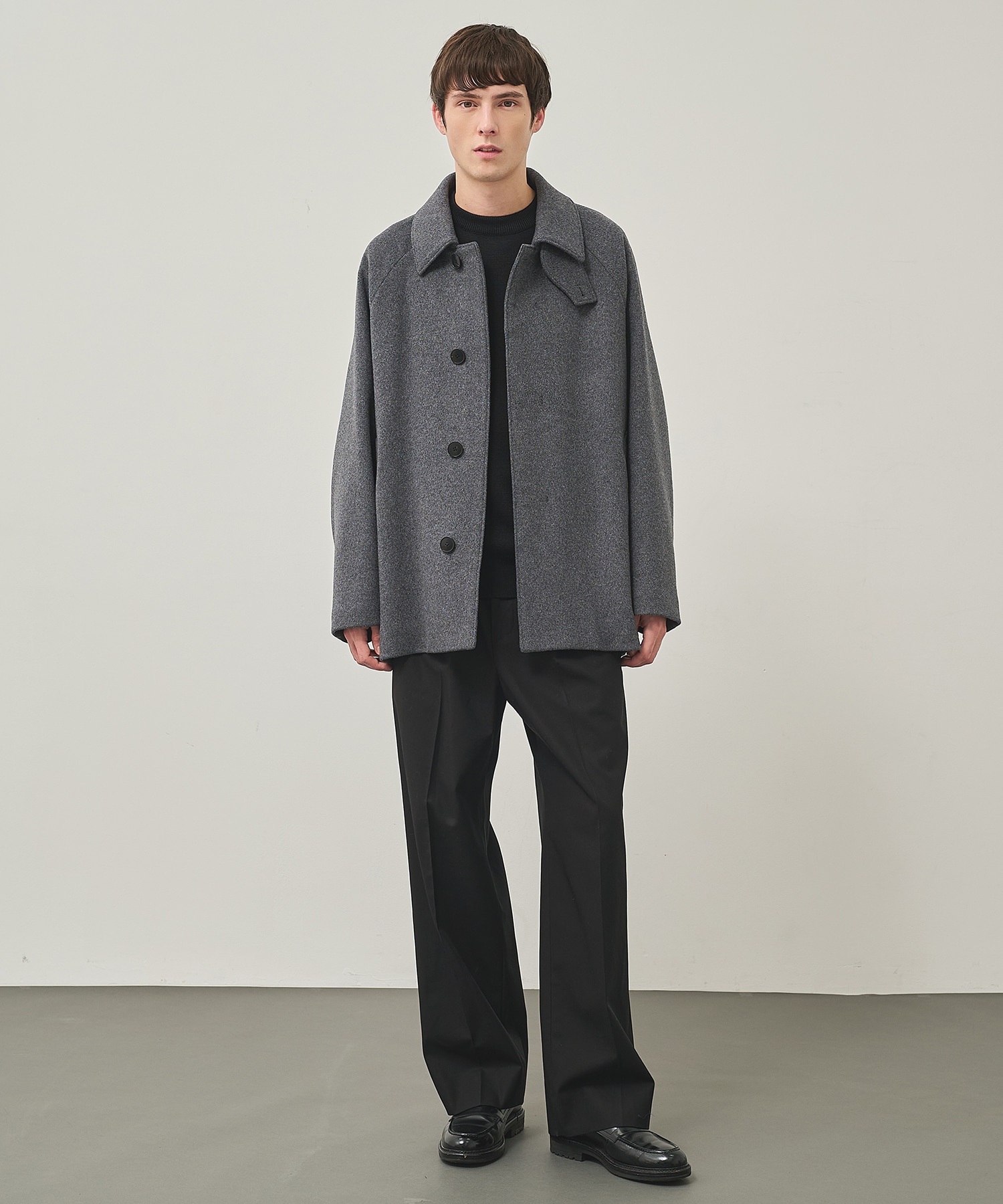 Cashmere Beaver Short Coat STUDIOUS