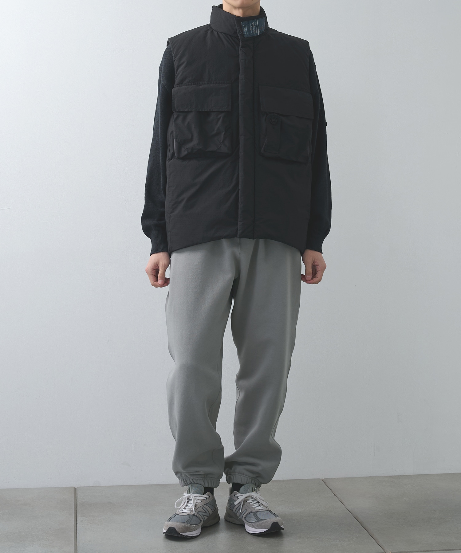 9252-VE02-002 VEST N.HOOLYWOOD