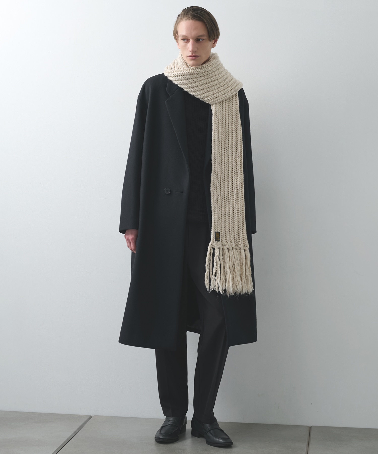FRINGE MUFFLER LONG BATONER