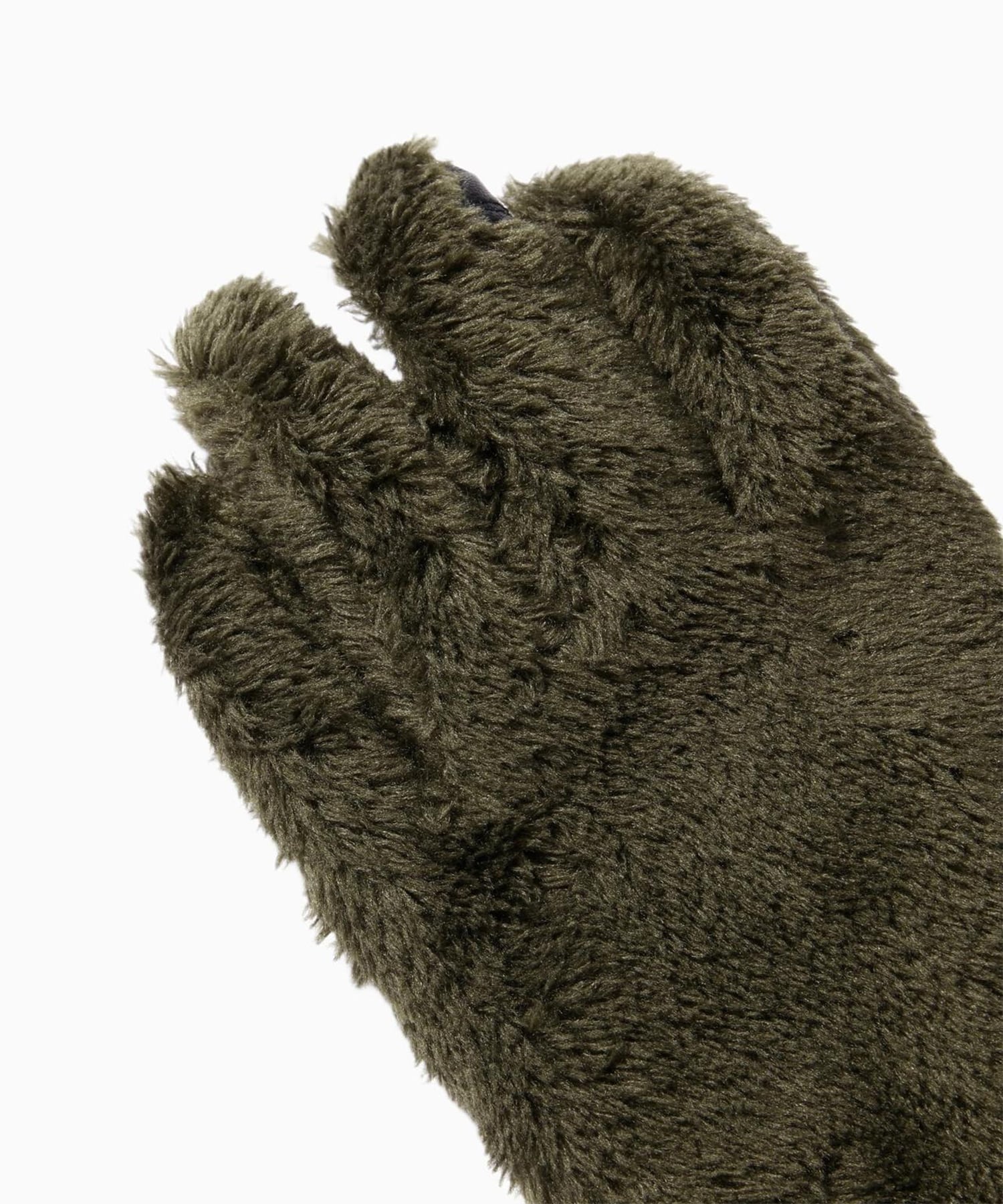 high loft fleece glove and wander