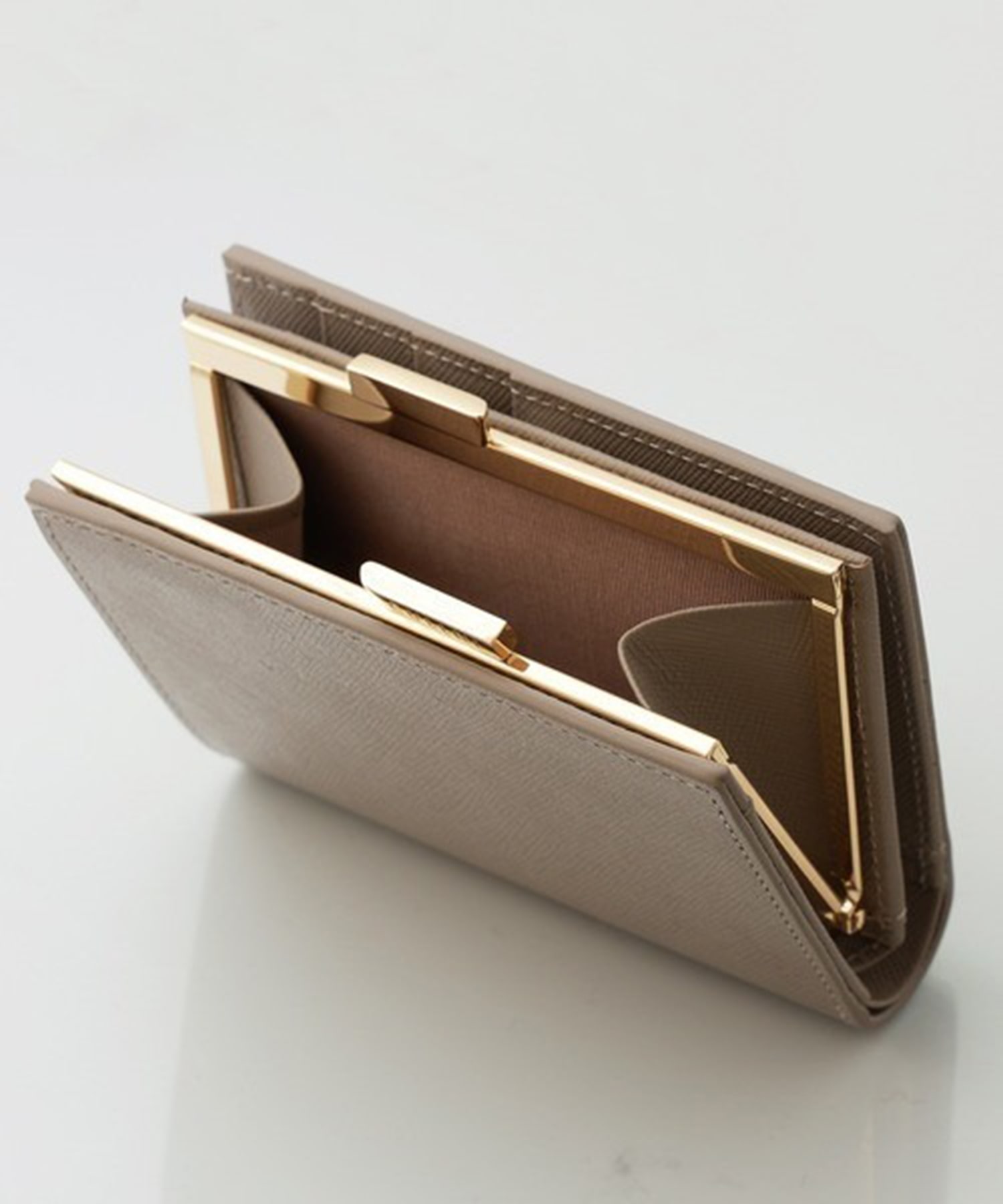 Leather Mini wallet With A Clasp CULLNI