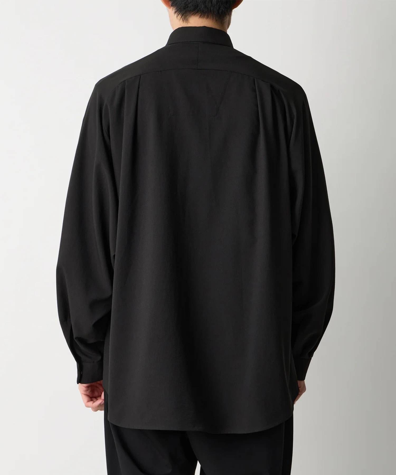 MULTI POCKET SHIRT White Mountaineering