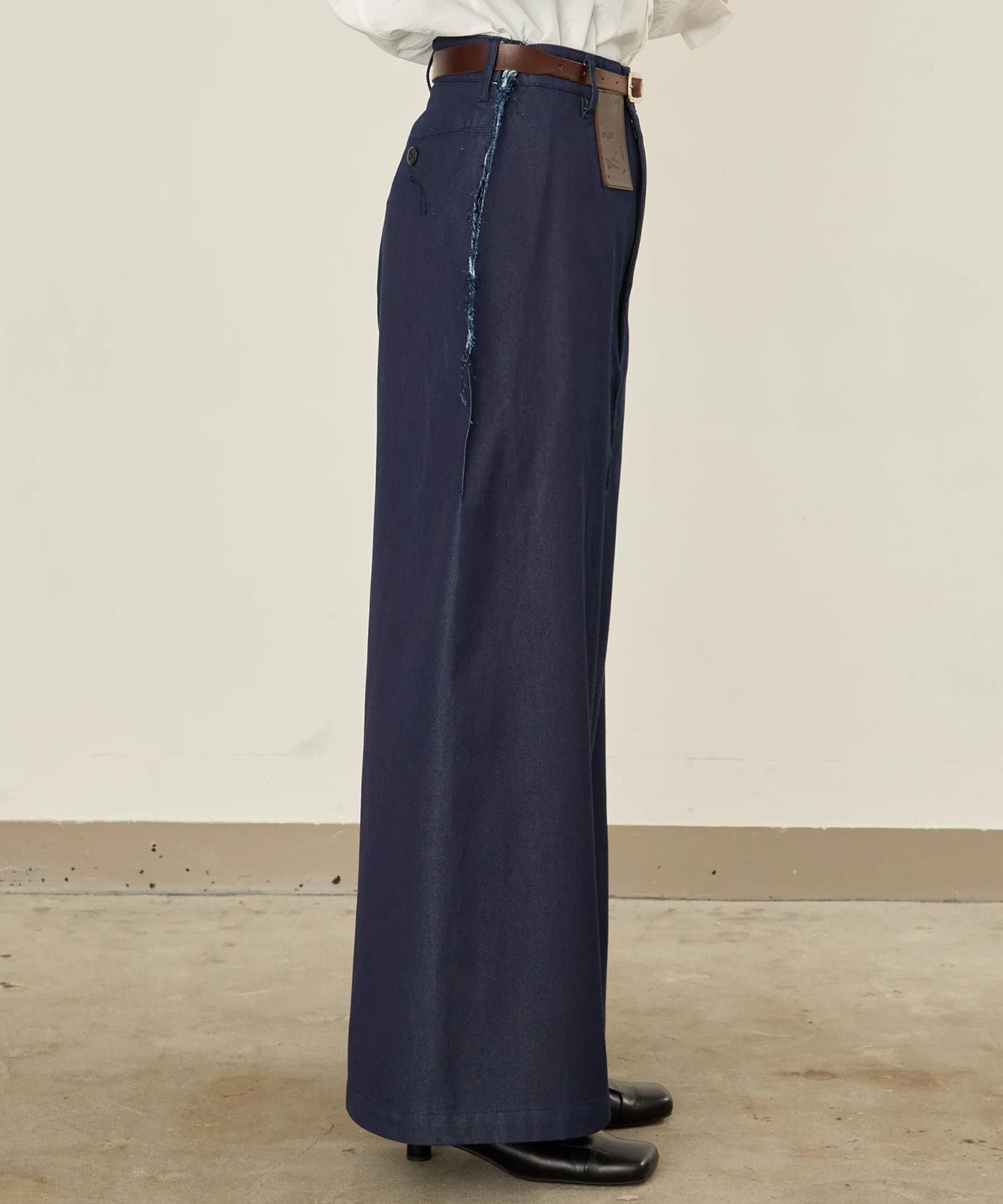 TUBE  PANTS I'm here