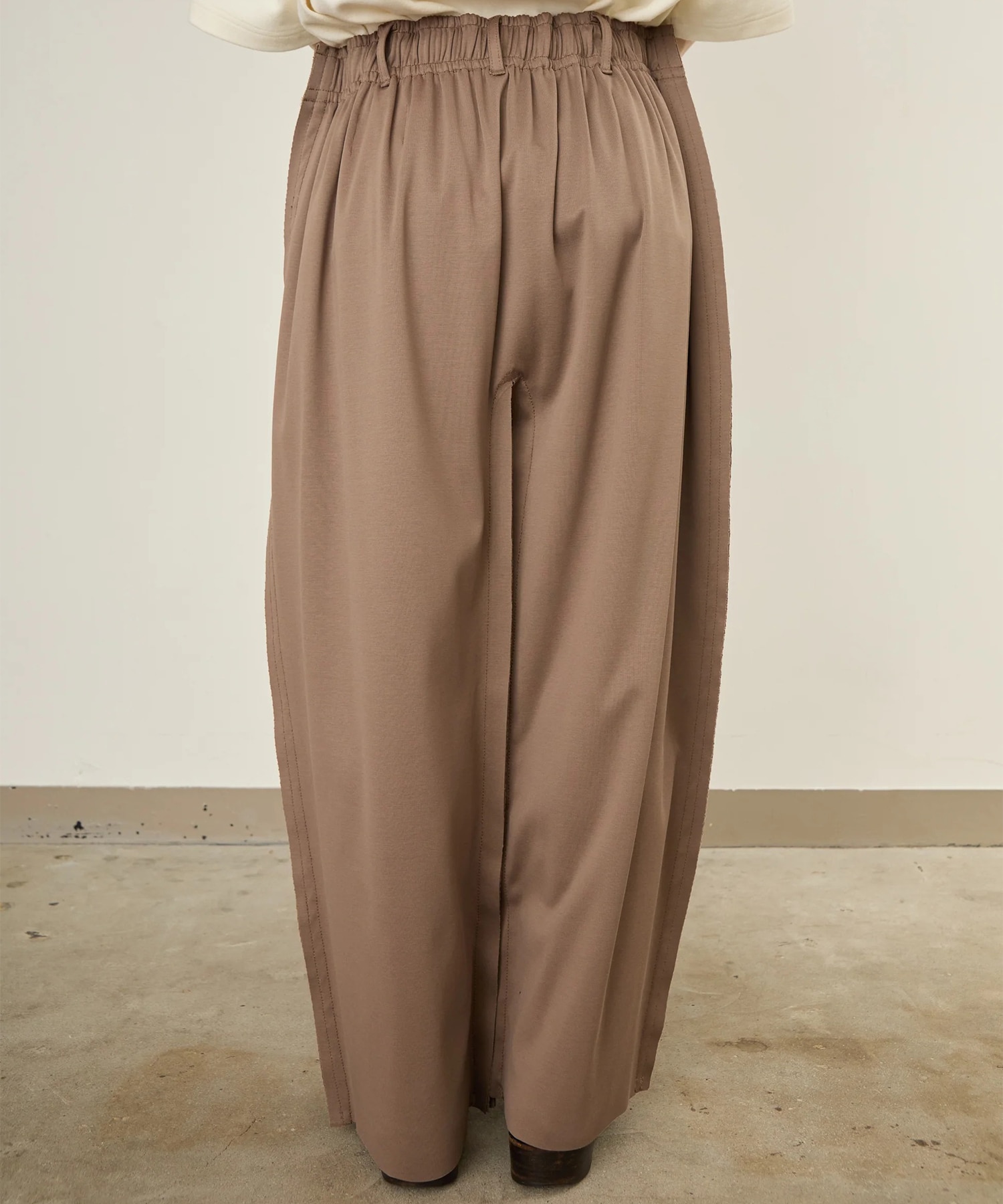 SLIT  PANTS I'm here